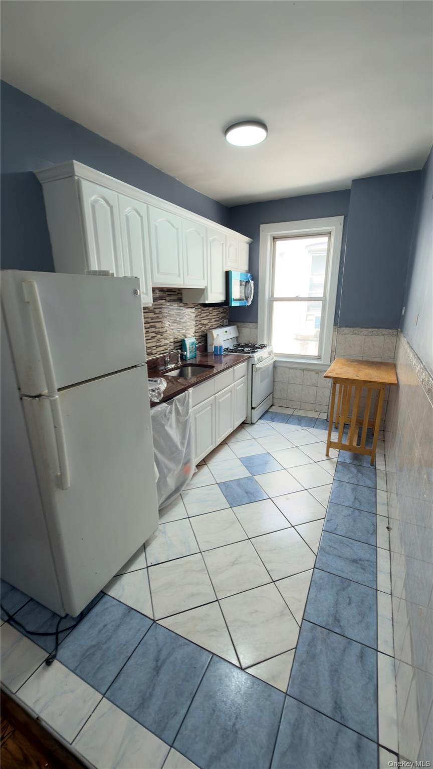 50-56 41st Street 2fl Property Photo 7