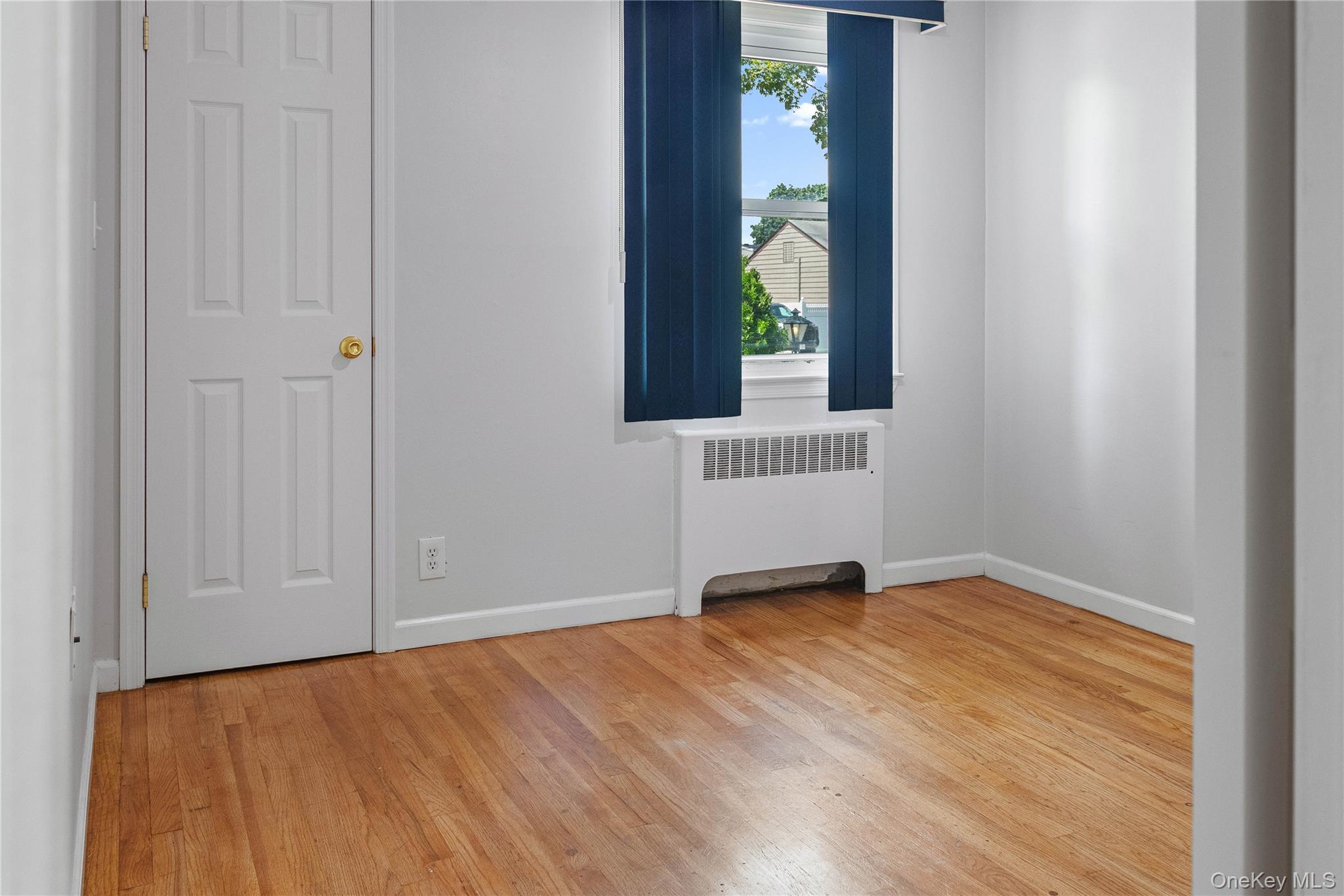 75 Linden Boulevard Property Photo 10