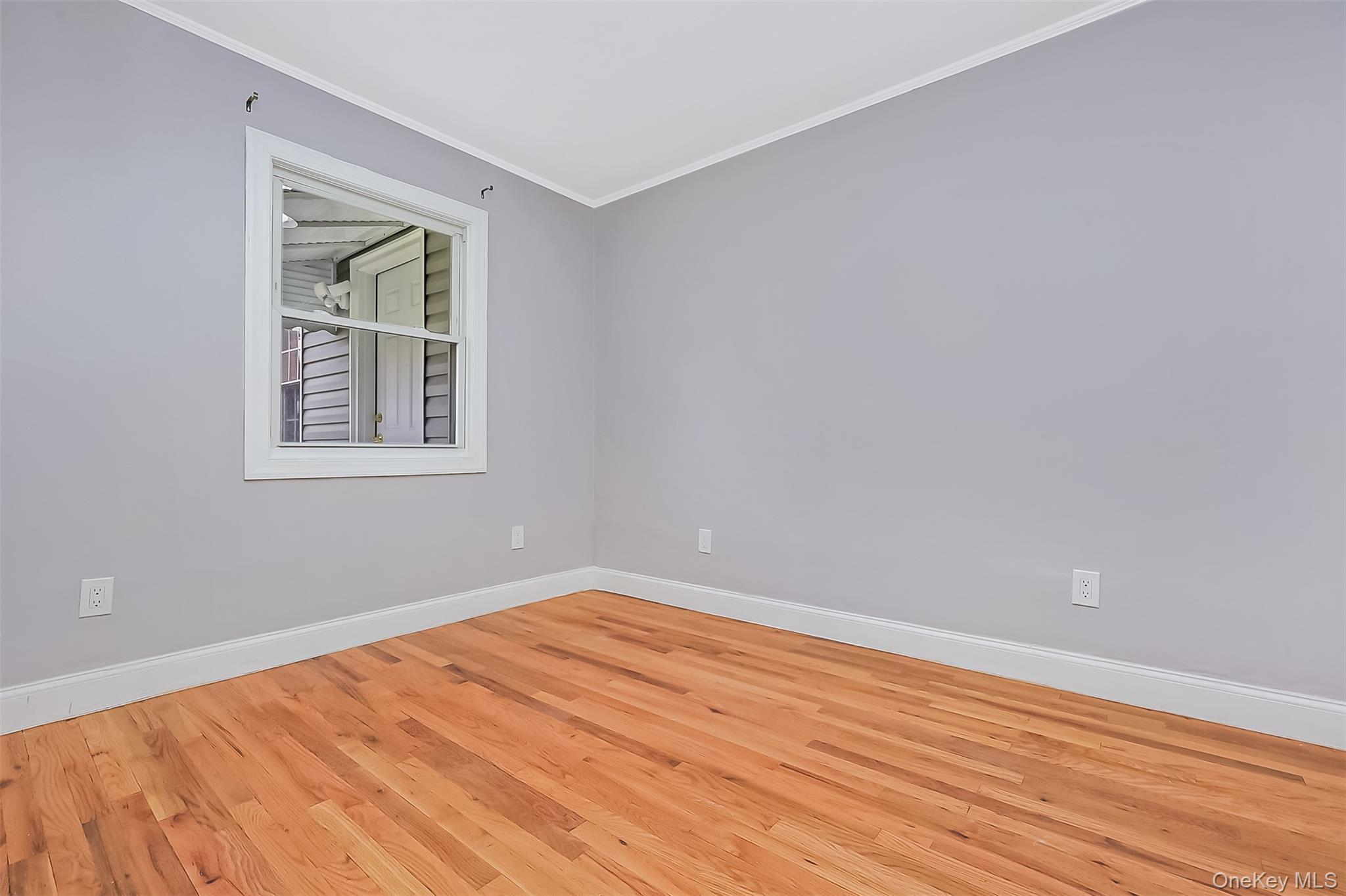 2088 Renfrew Avenue Property Photo 9