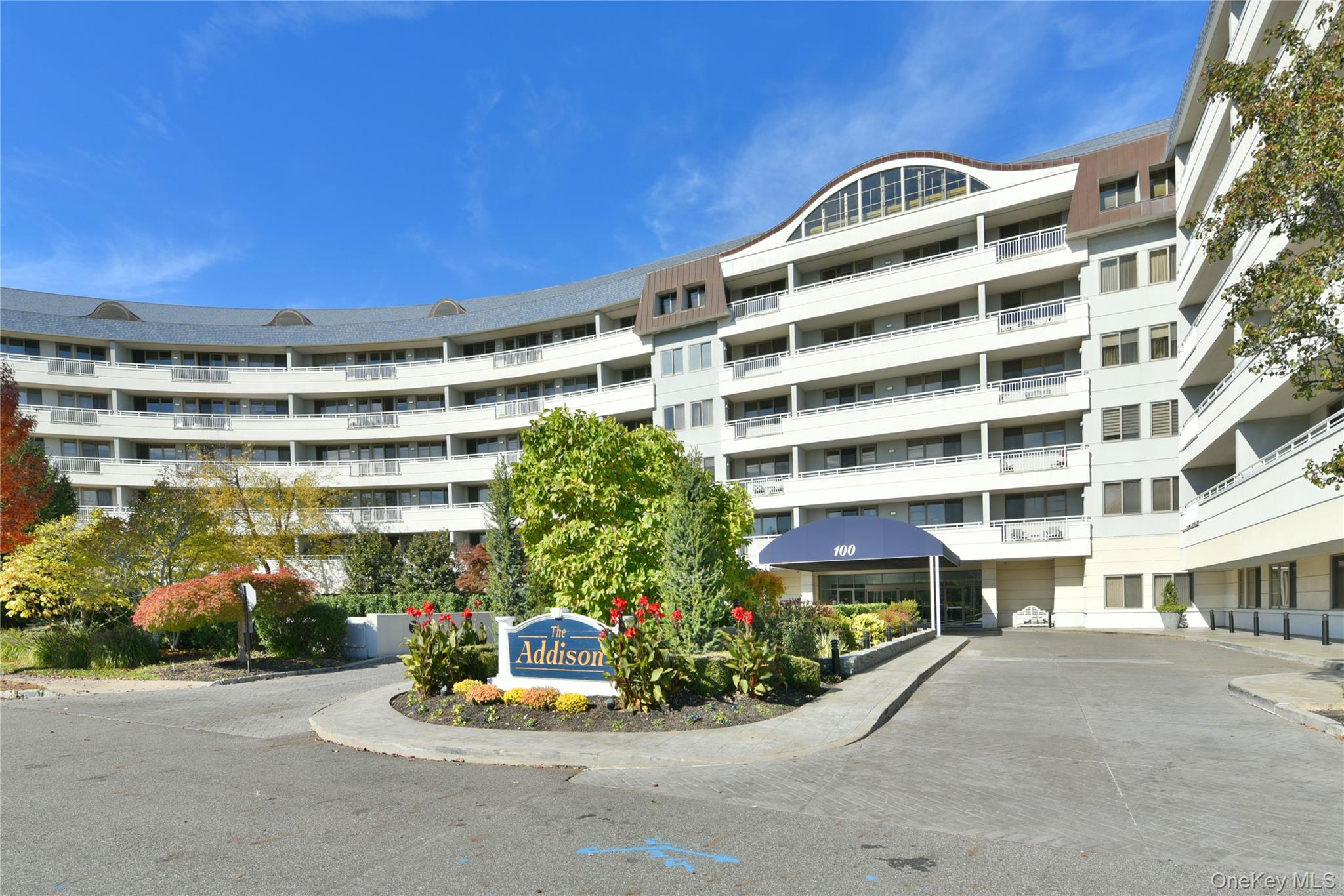 100 Harbor View Drive 117 Property Photo 1