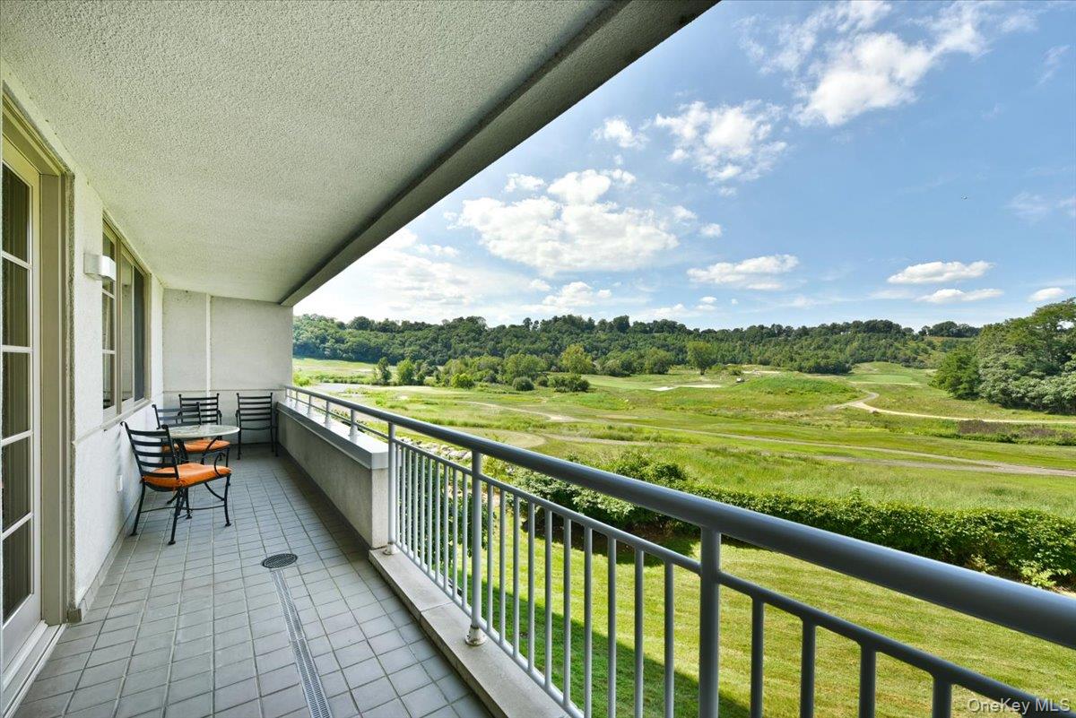 100 Harbor View Drive 117 Property Photo 18