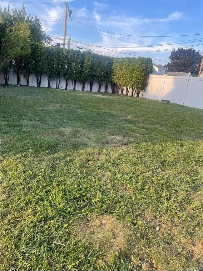 11 Ida Avenue Property Photo 13