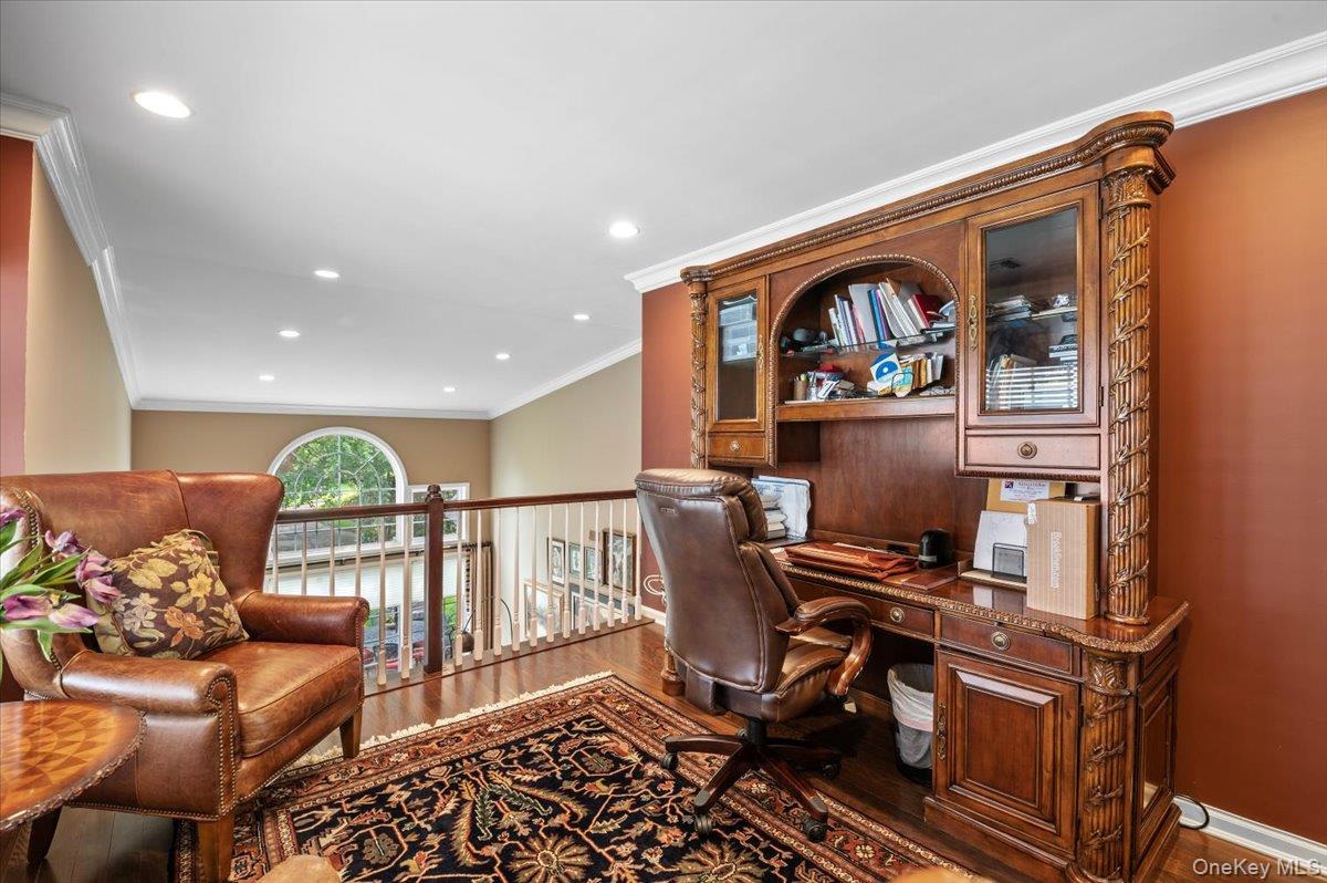 559 Bardini Drive Property Photo 18