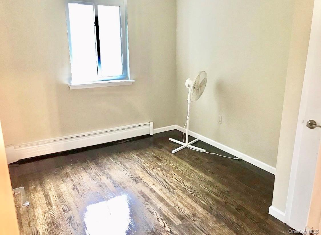 41-22 40th Street 3fl Property Photo 3
