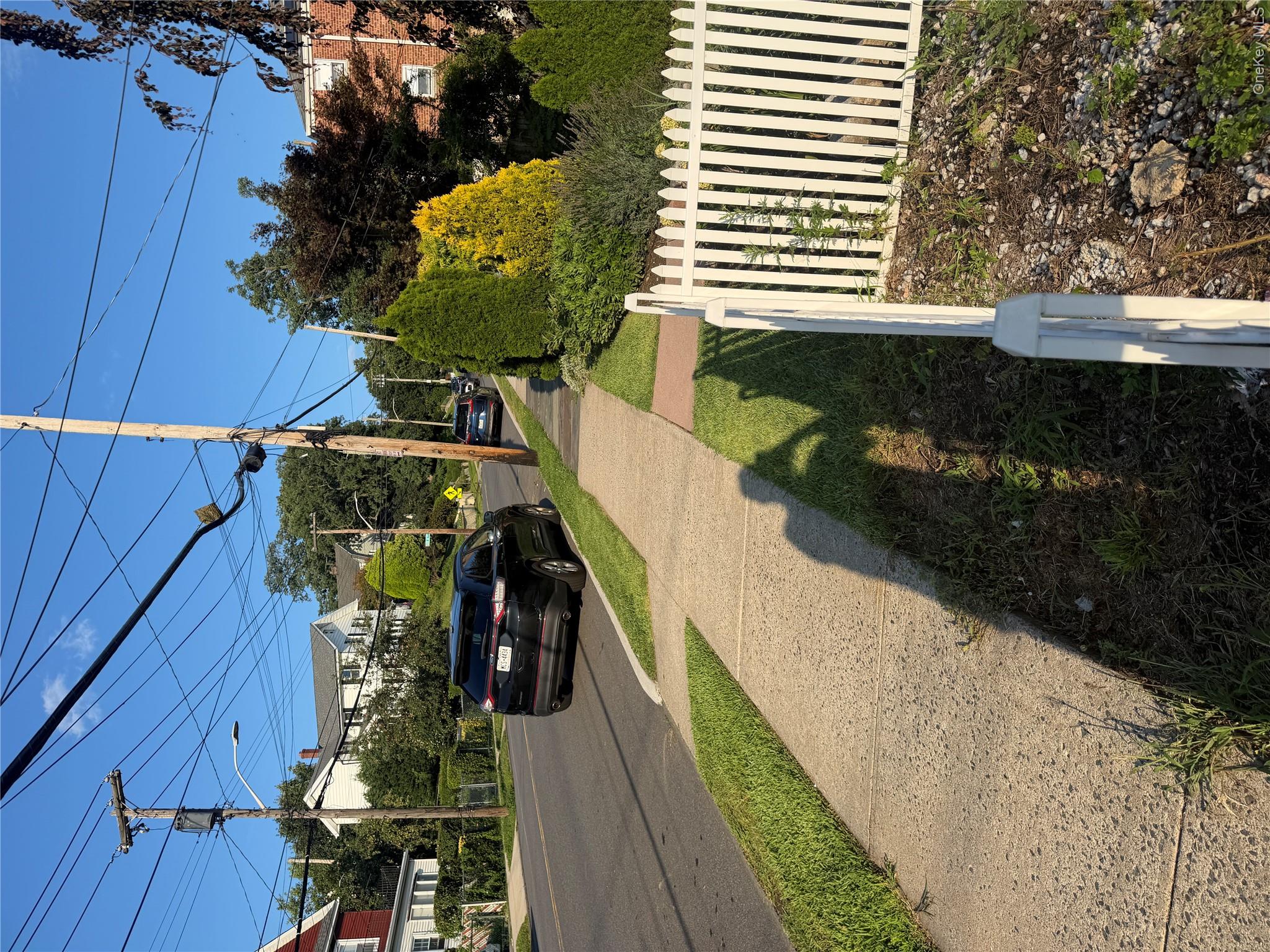 228 Roberts Avenue Property Photo 11
