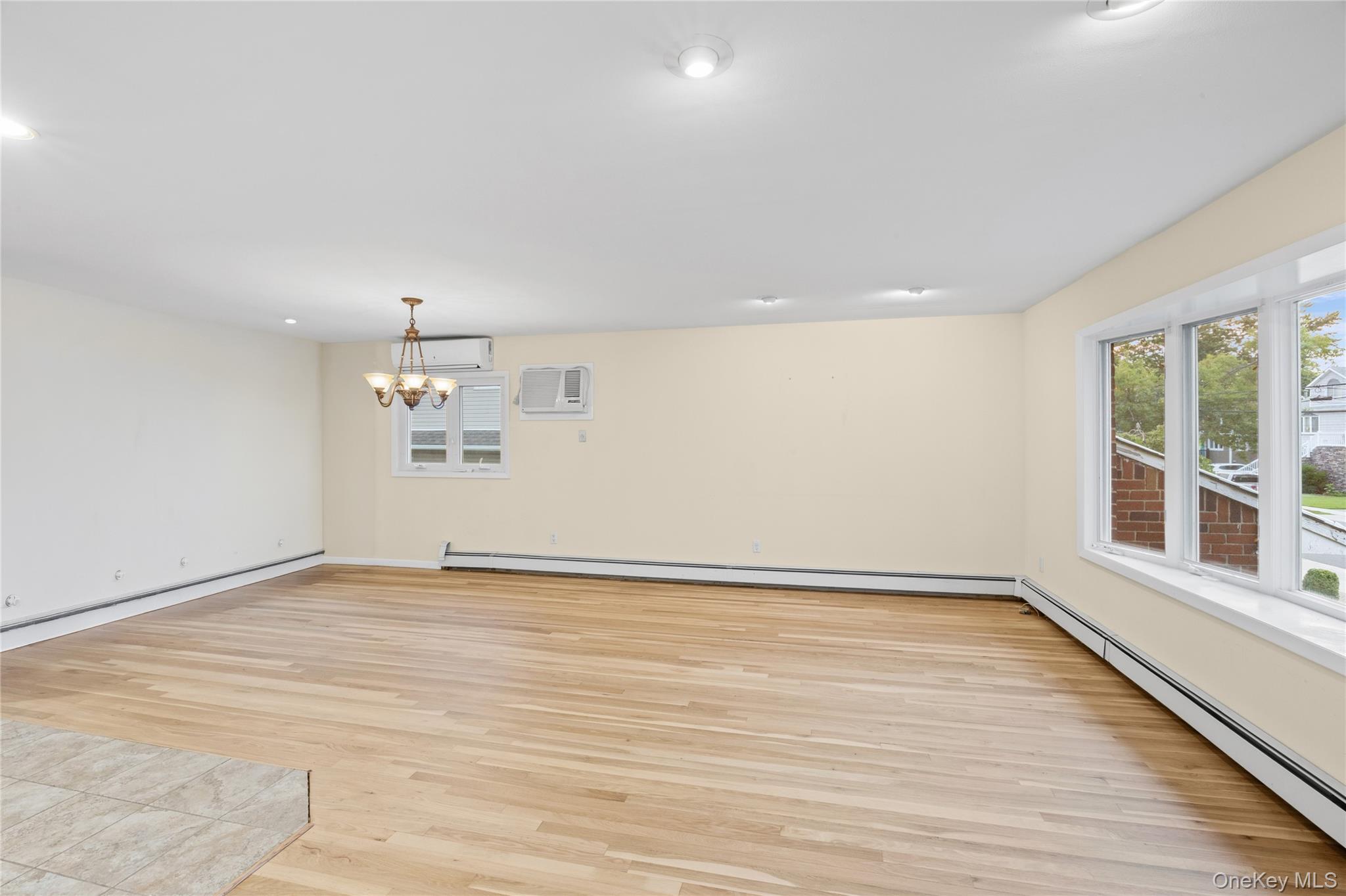 2470 Horace Court Property Photo 4