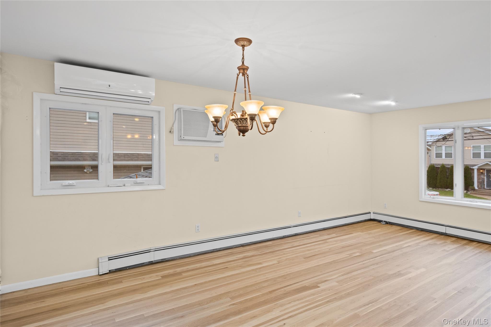 2470 Horace Court Property Photo 8