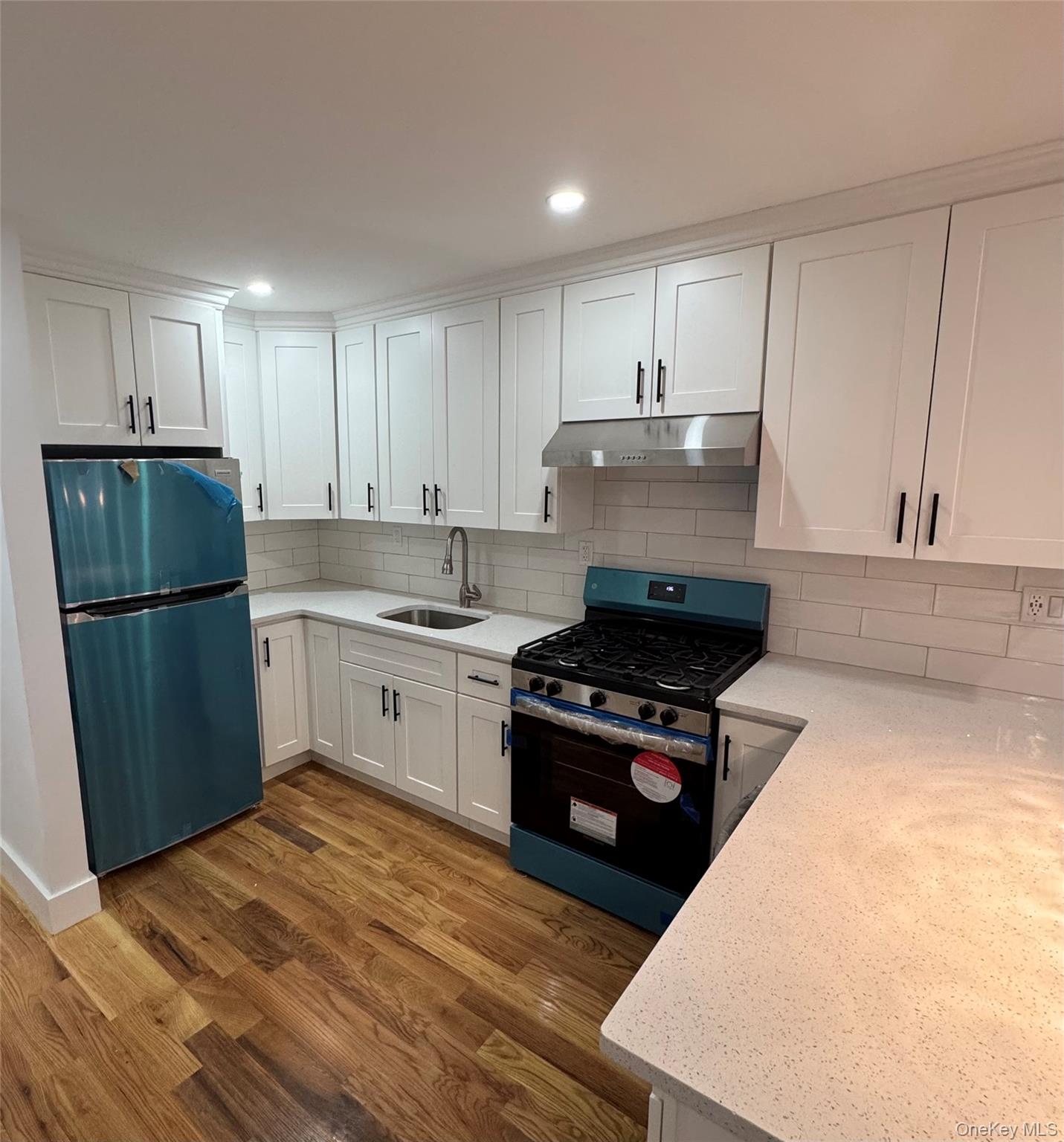1040962 Property Photo 5