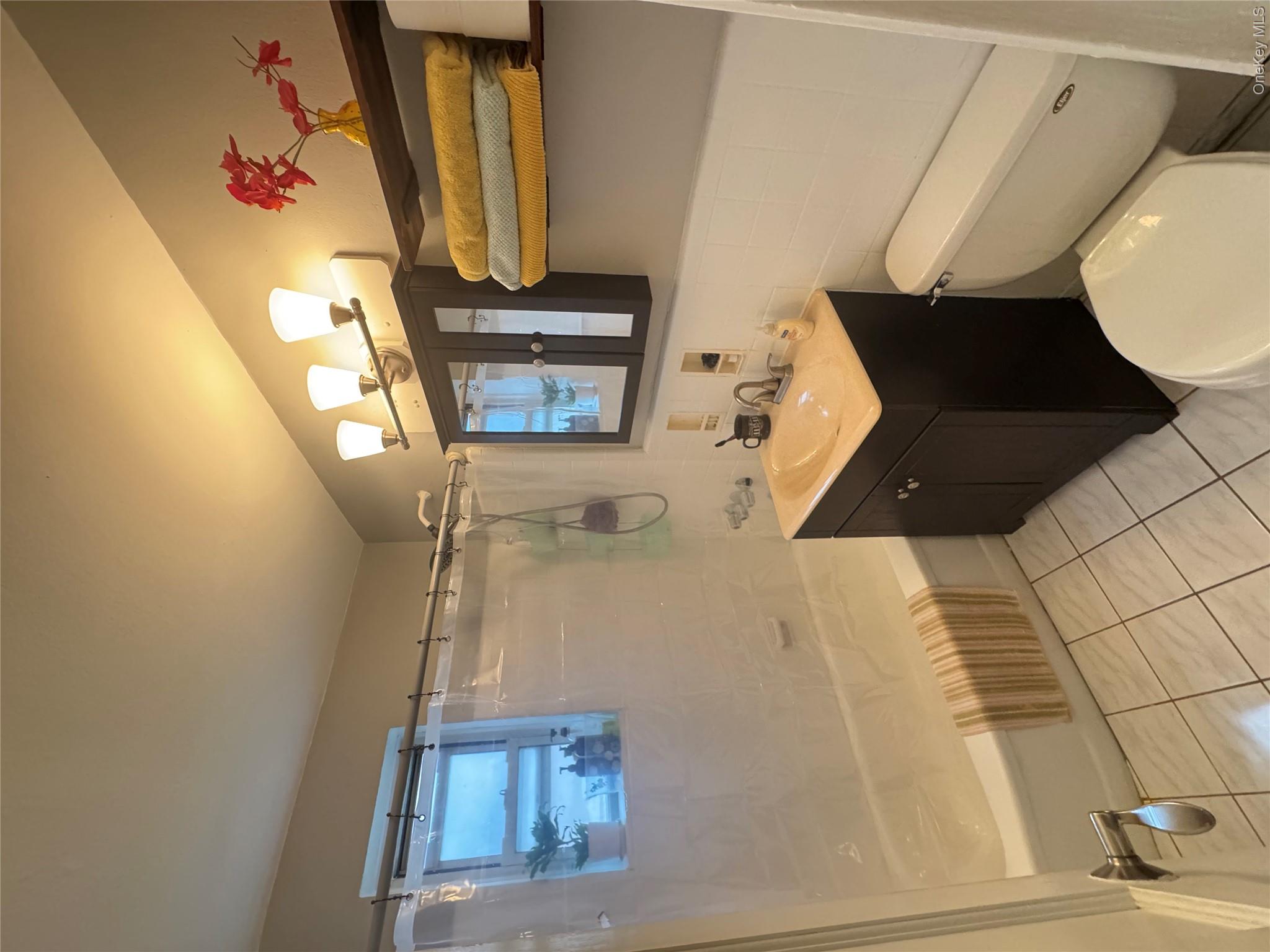 138-35 Jewel Ave. 3d Property Photo 4