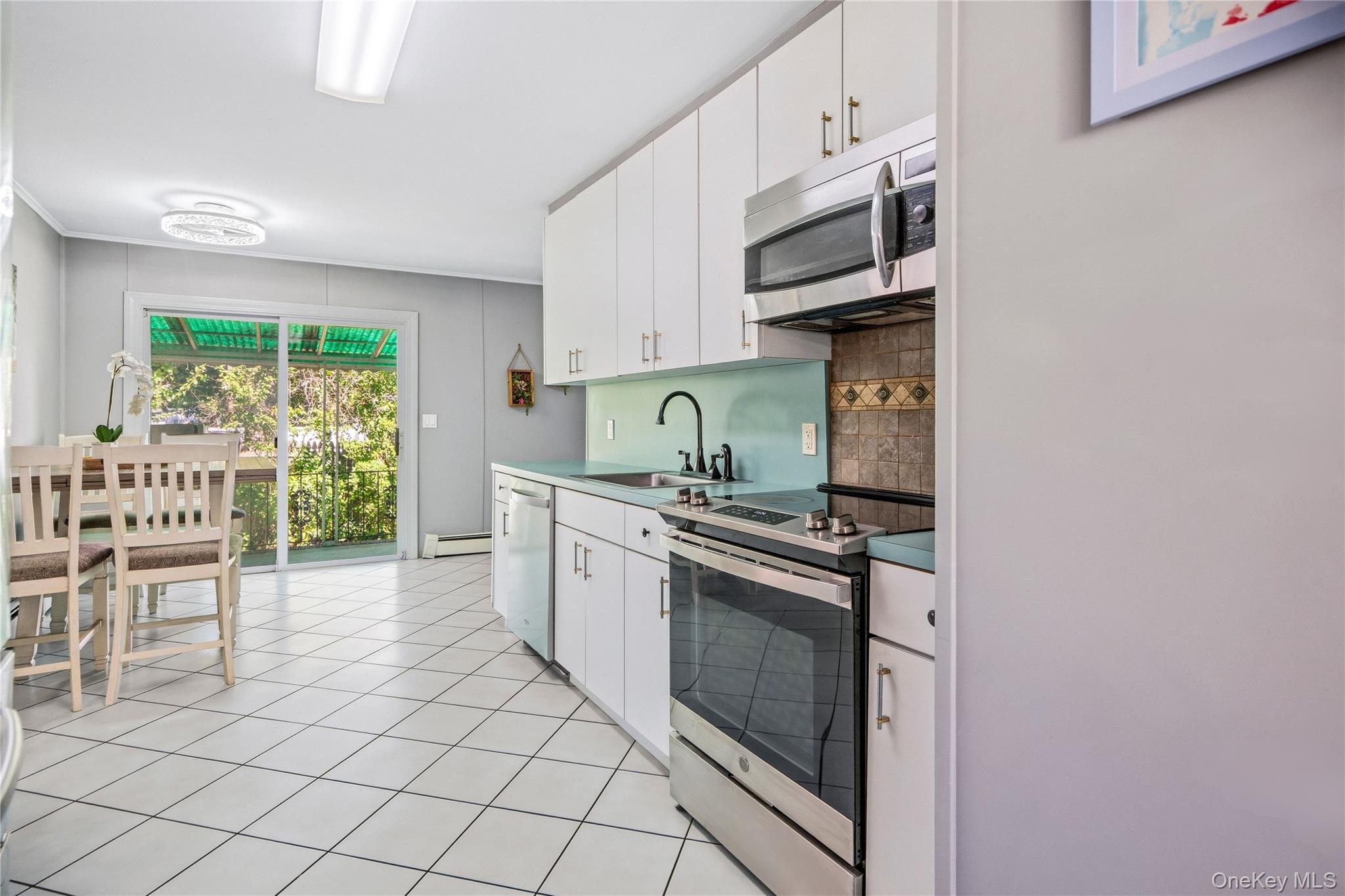 15 Parkwood Drive Property Photo 11