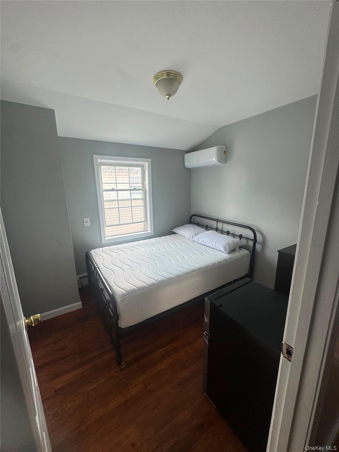 1040967 Property Photo 1