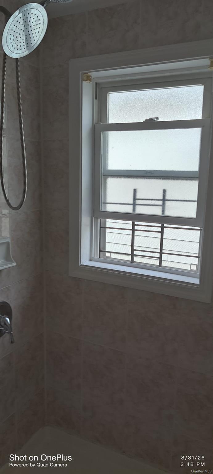 1040967 Property Photo 6