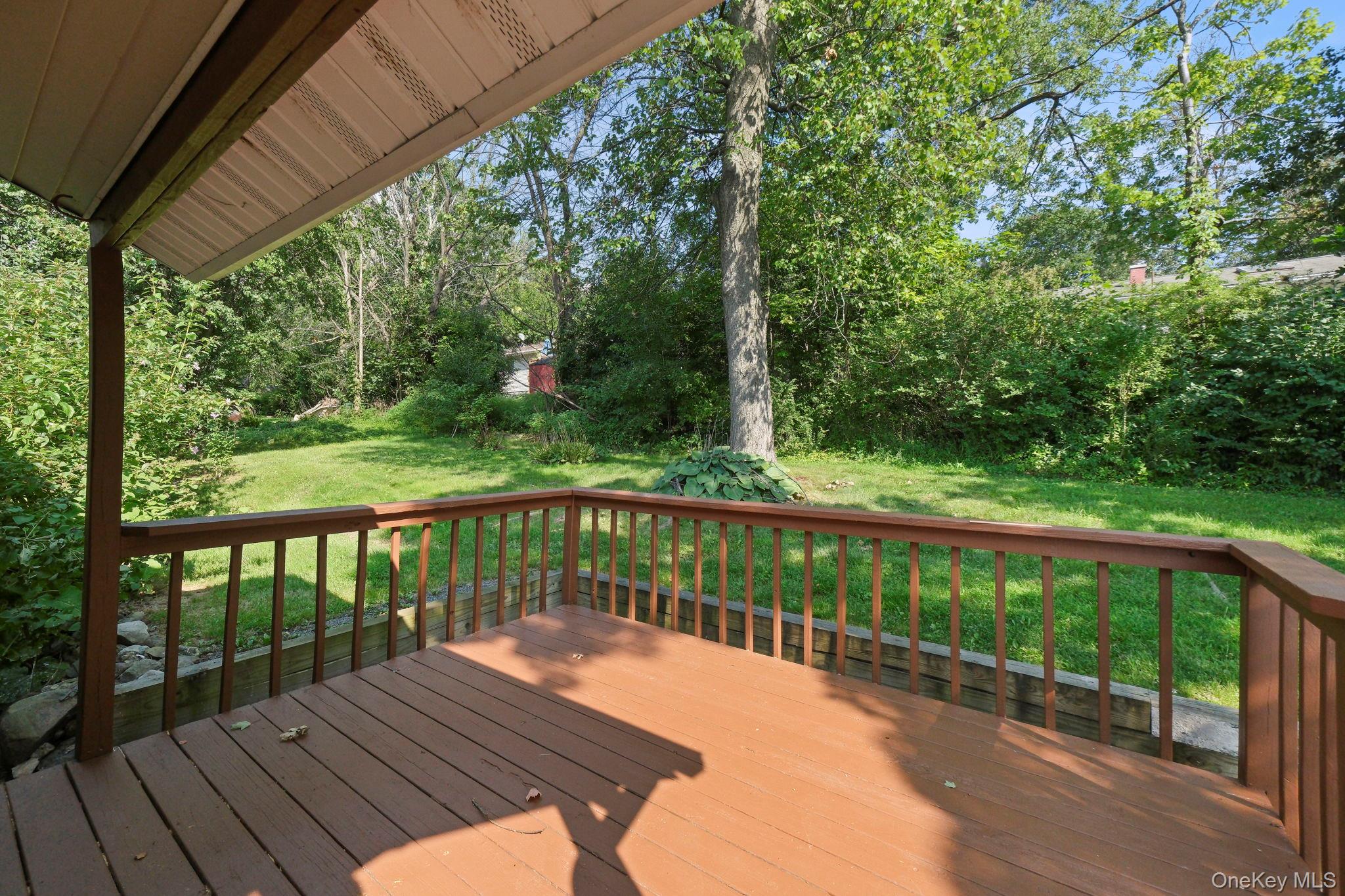 15 Crestwood Trail Property Photo 22