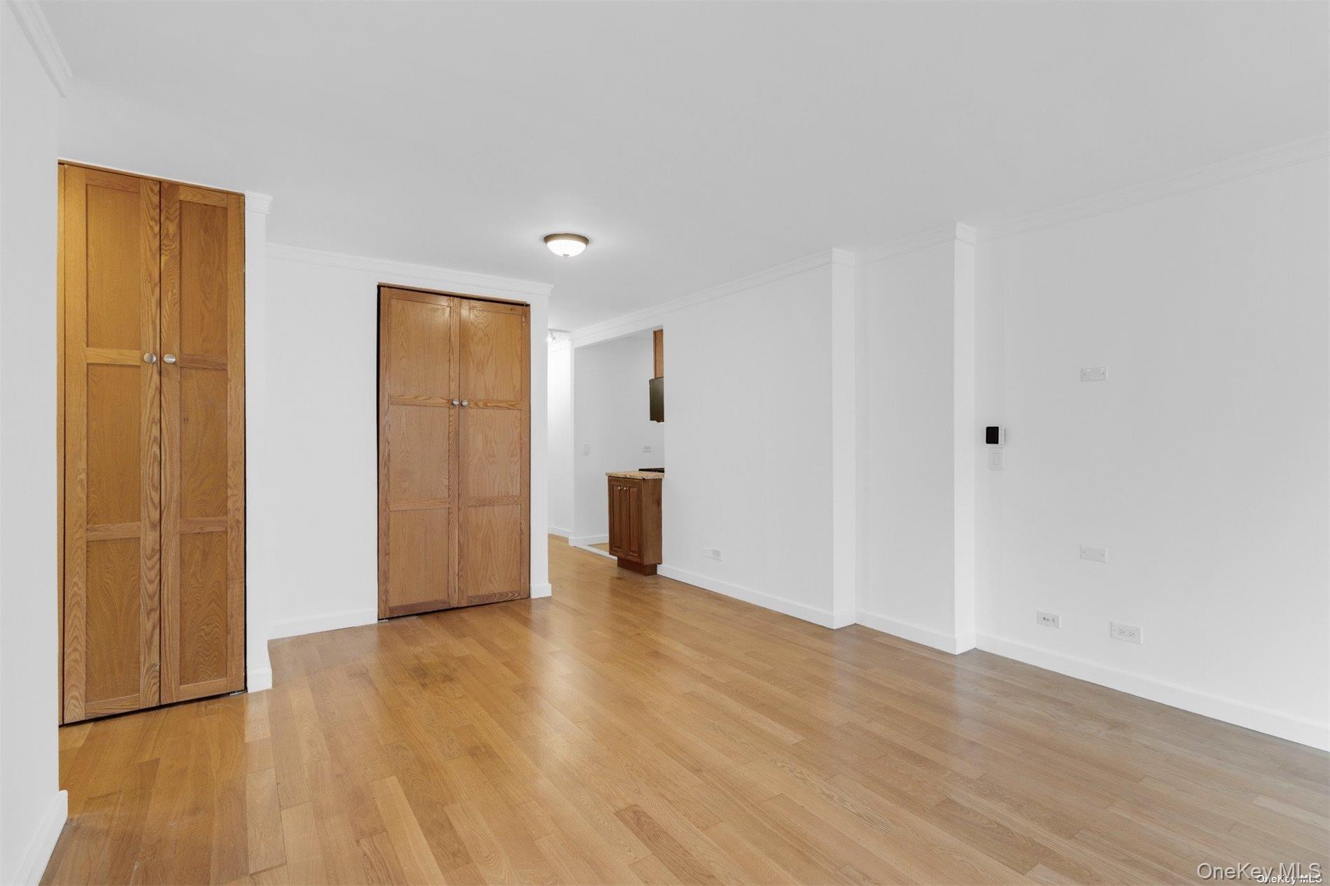 345 E 93rd Street 4k Property Photo 16