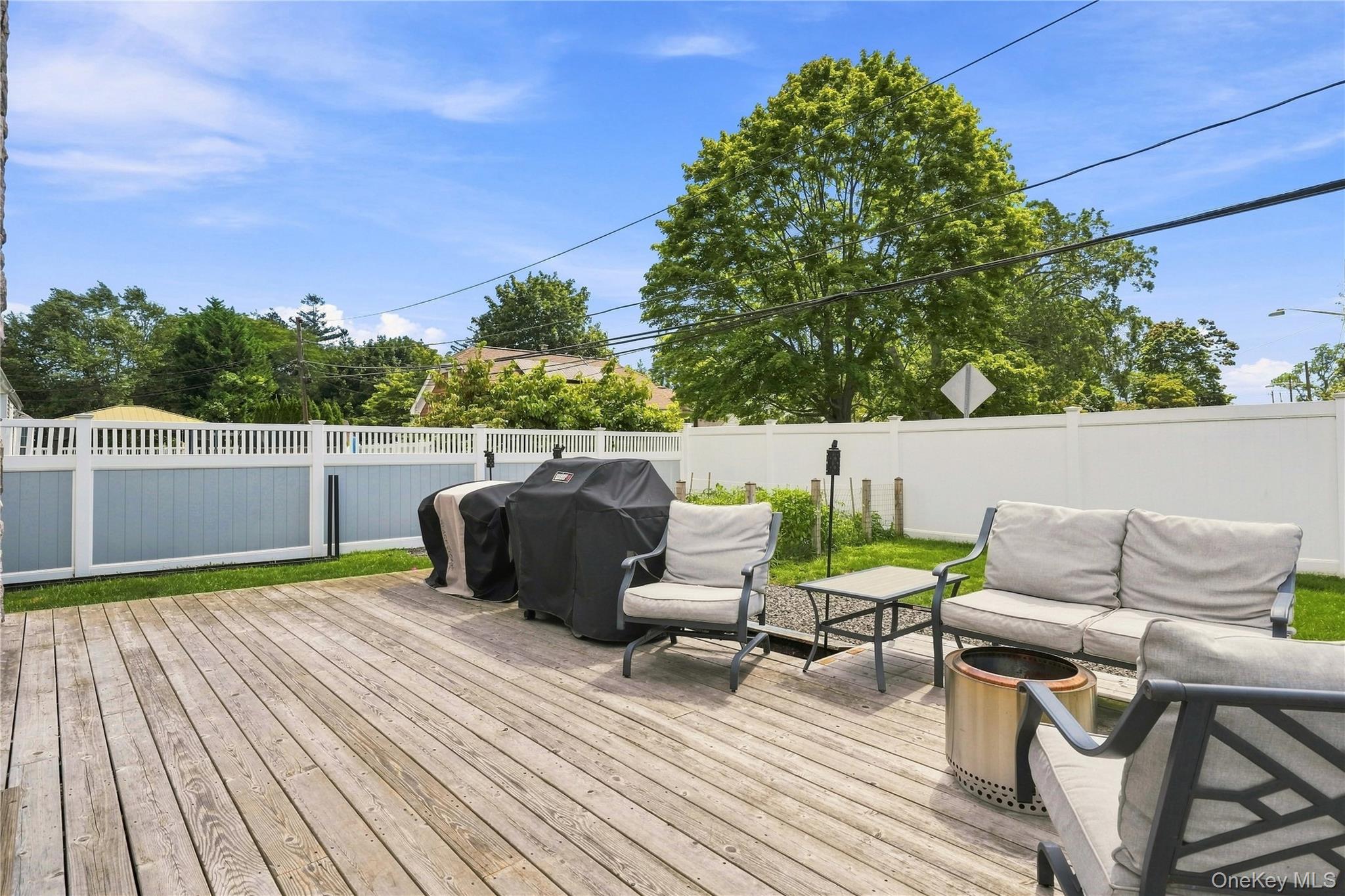 24 Alma Street Property Photo 33