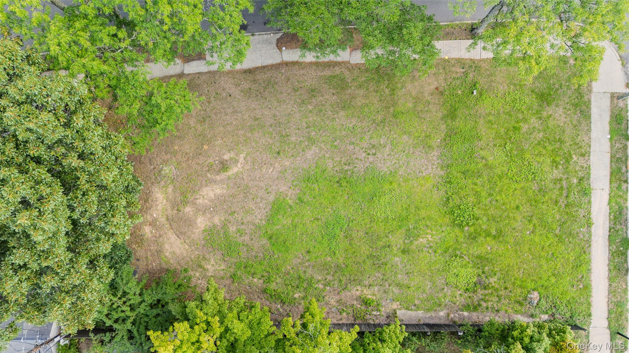 3247 Brower Avenue Property Photo 5