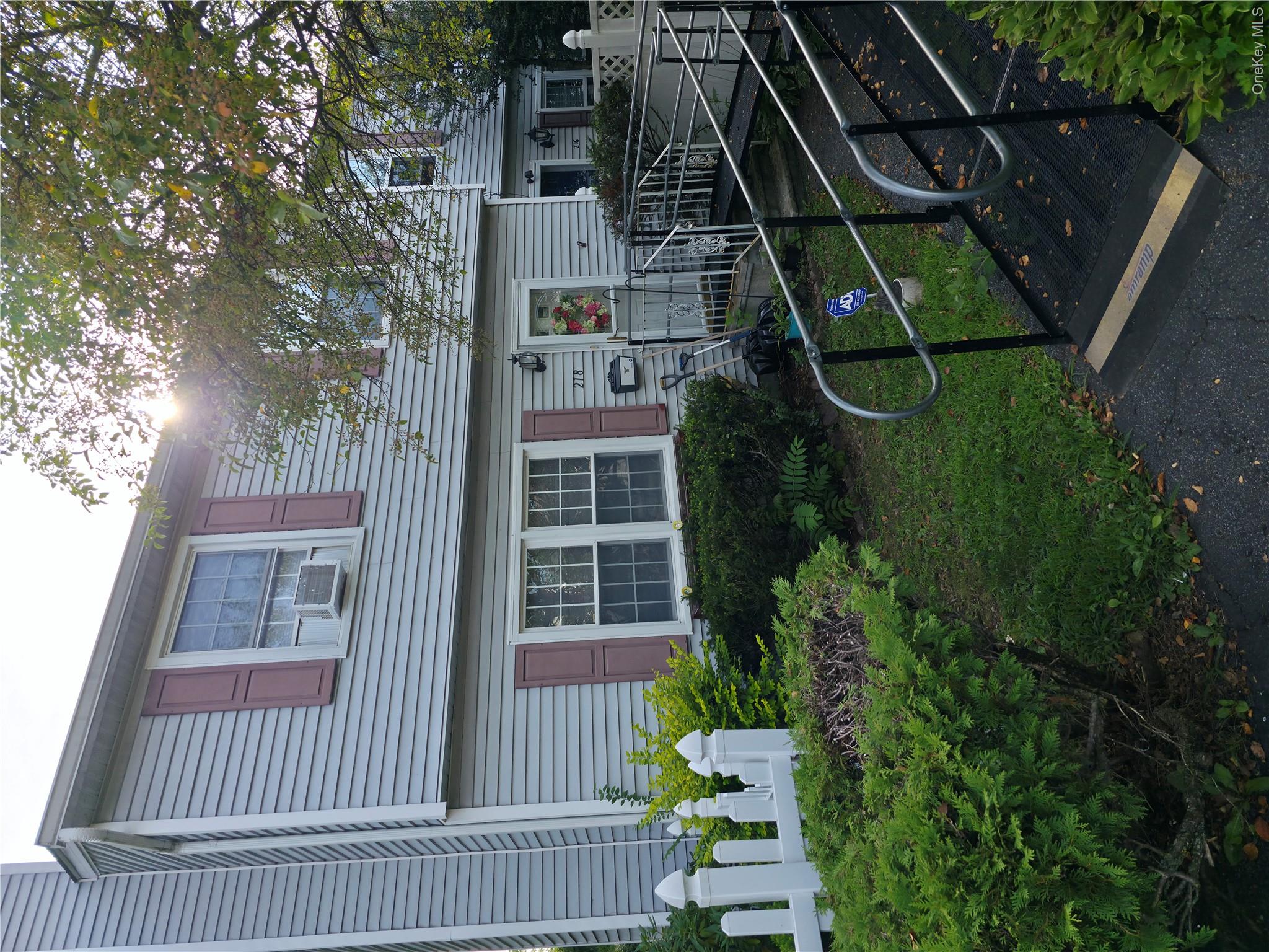 218 Fishkill Landing Property Photo 1