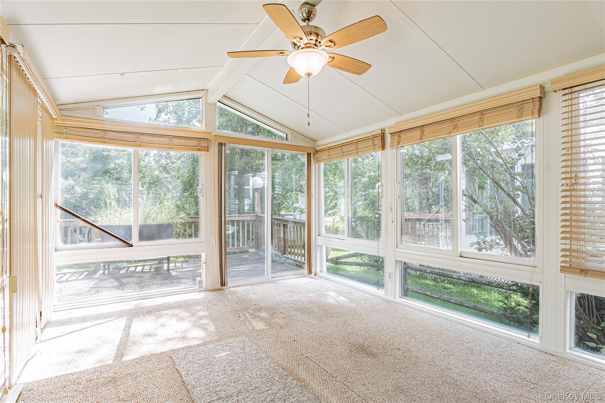 218 Fishkill Landing Property Photo 18