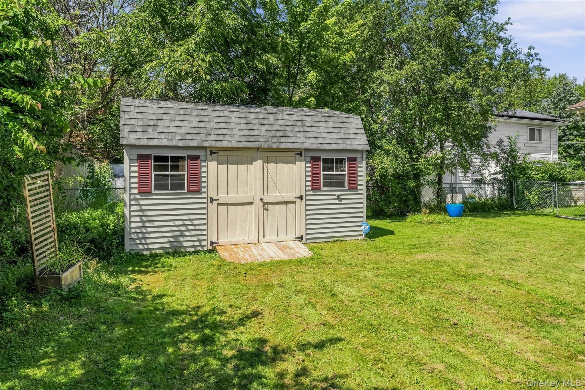 3 Allerton Avenue Property Photo 29