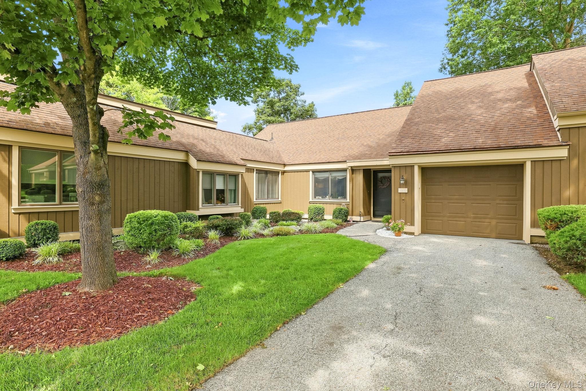 590 Heritage Hills Hills B Property Photo 1