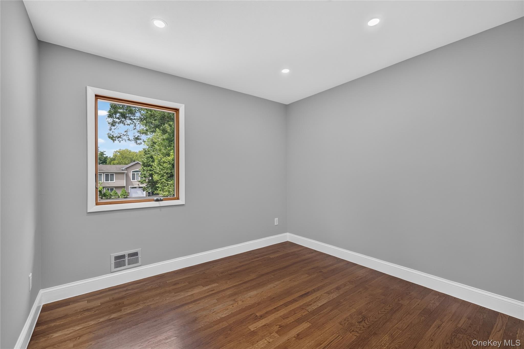 11 Penguin Lane Property Photo 18