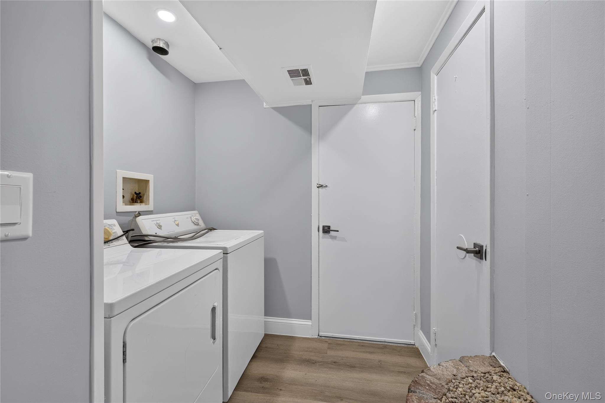 11 Penguin Lane Property Photo 30