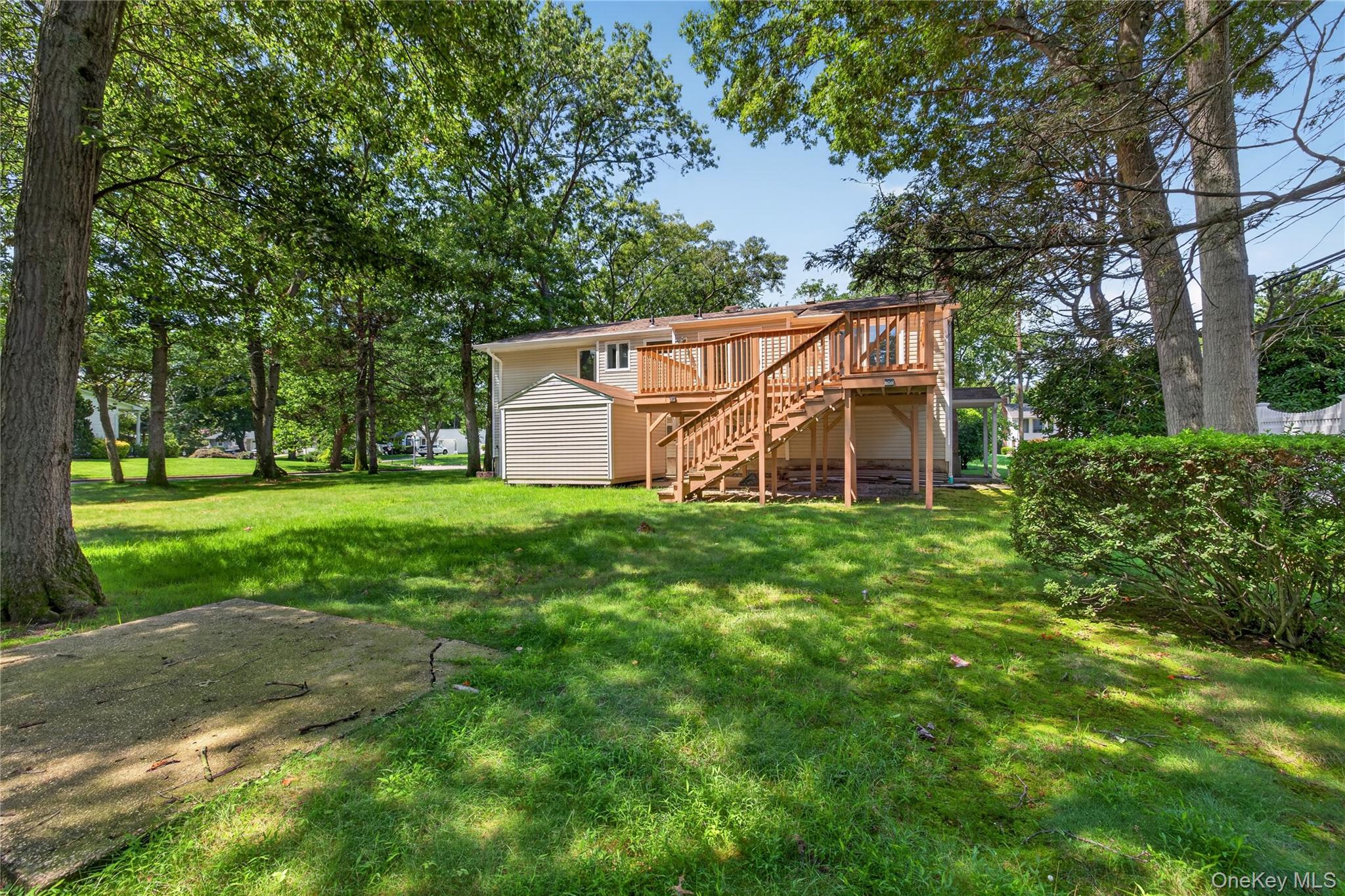 11 Penguin Lane Property Photo 35