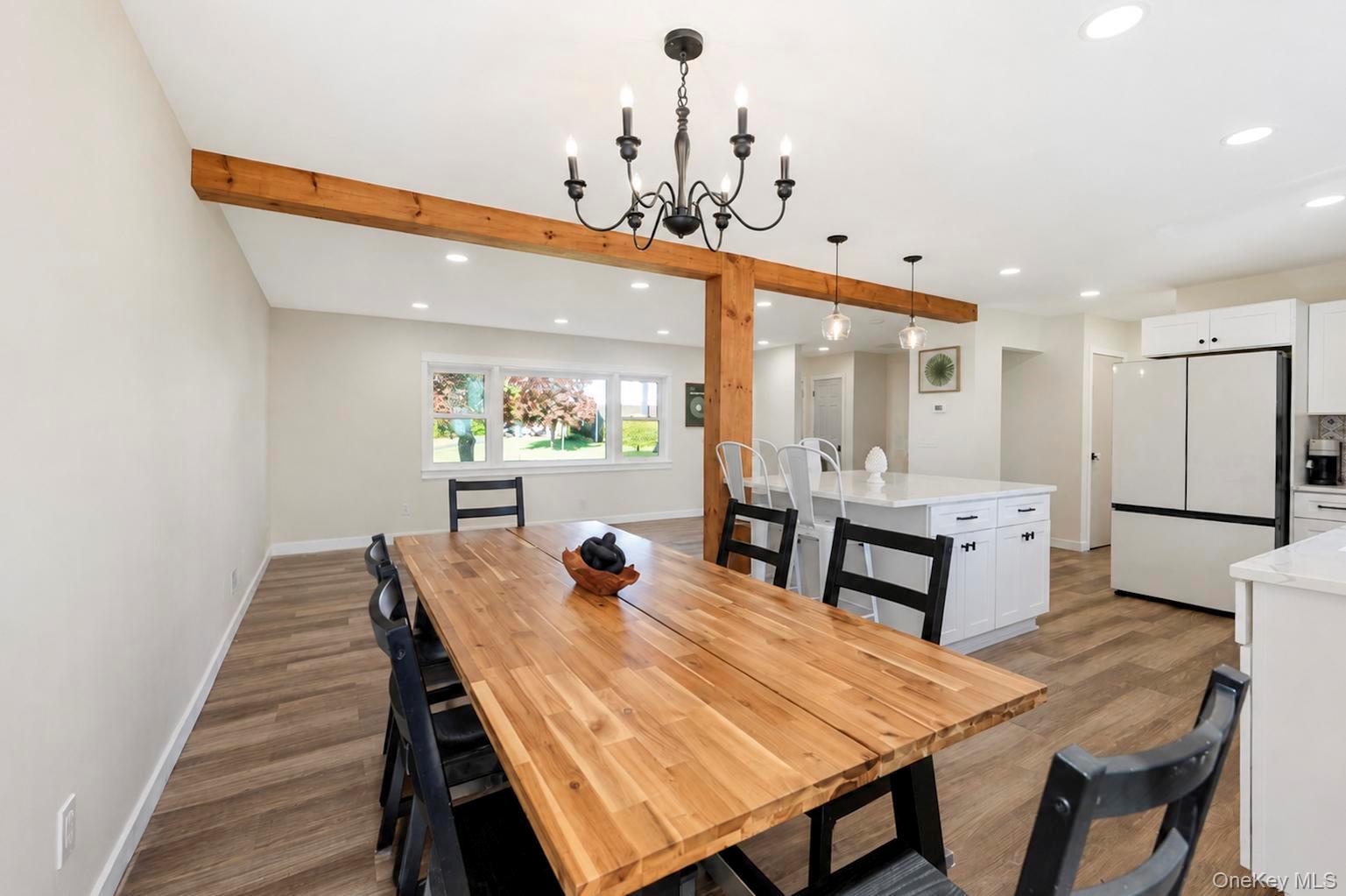 241 Tree Road Property Photo 18