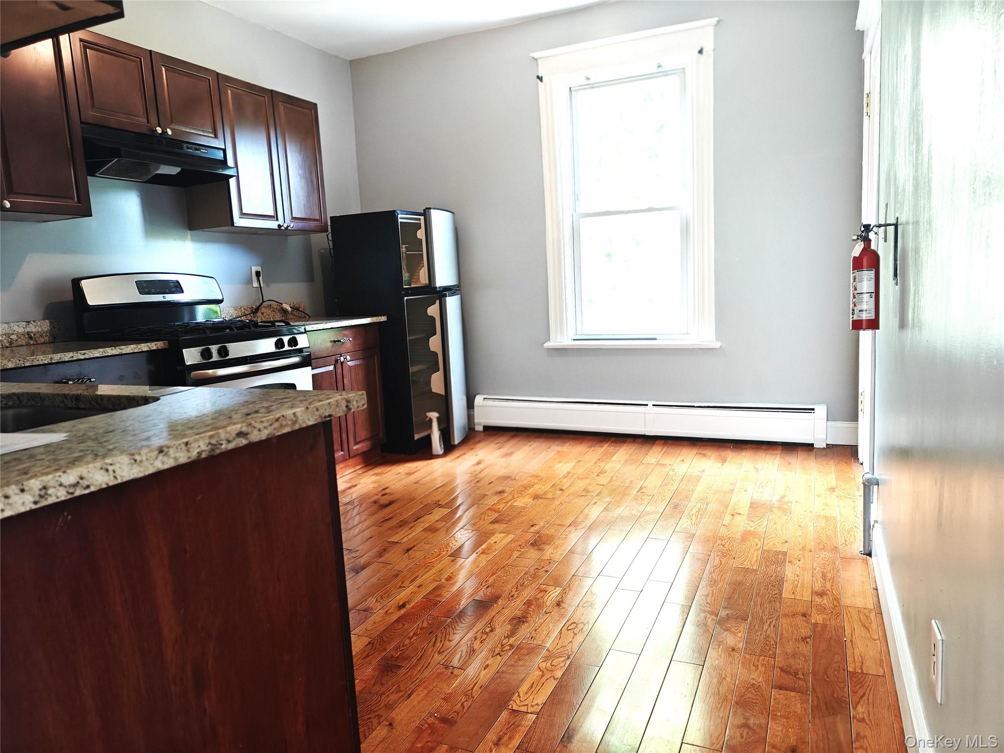 104 Winnikee Avenue 3 Property Photo 1
