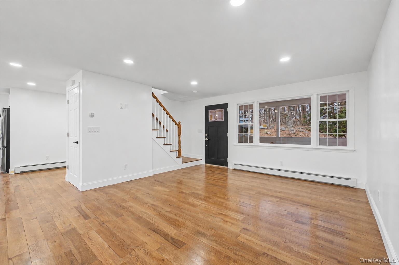 16 Cold Spring Road Property Photo 2