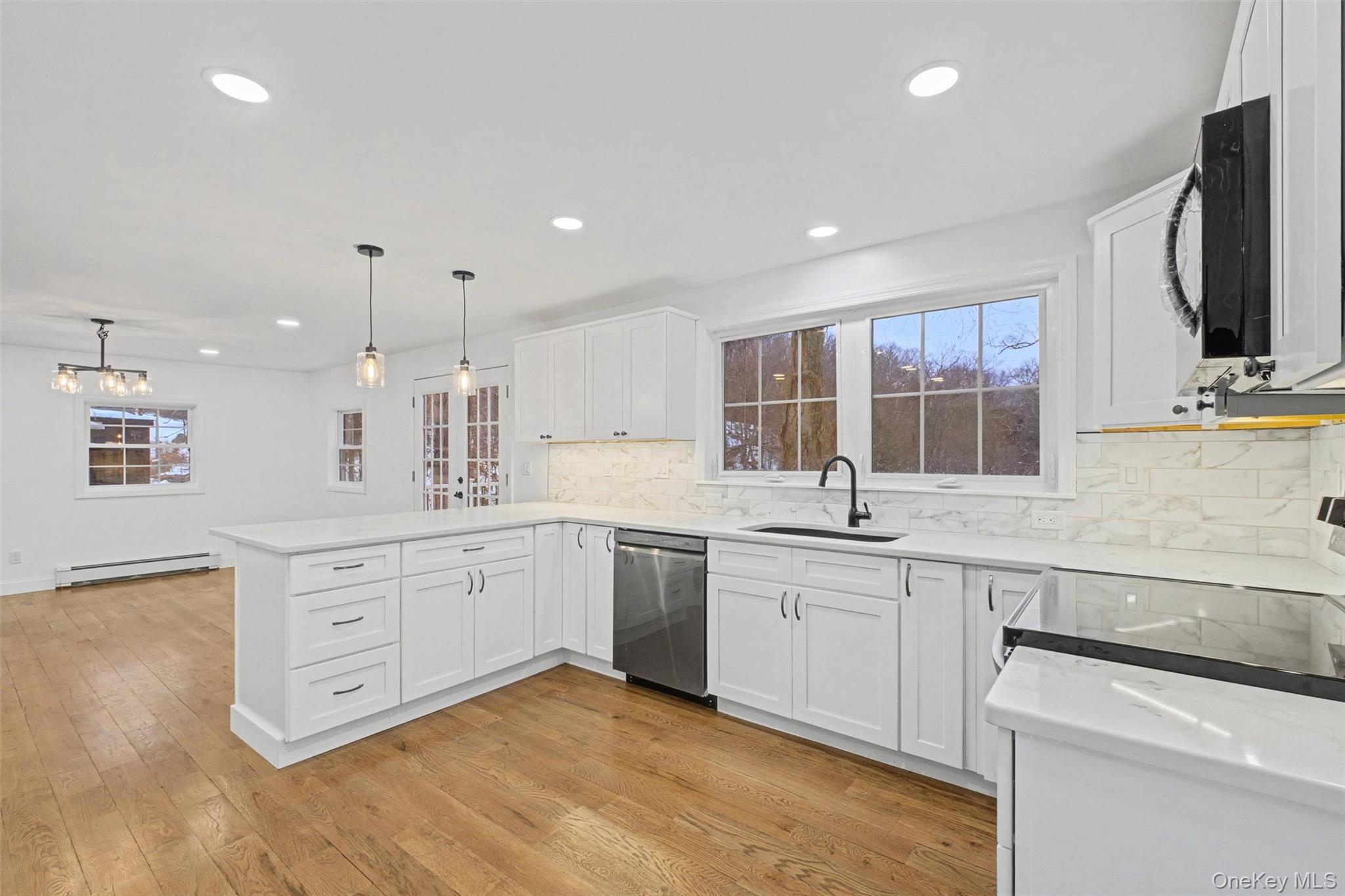 16 Cold Spring Road Property Photo 6