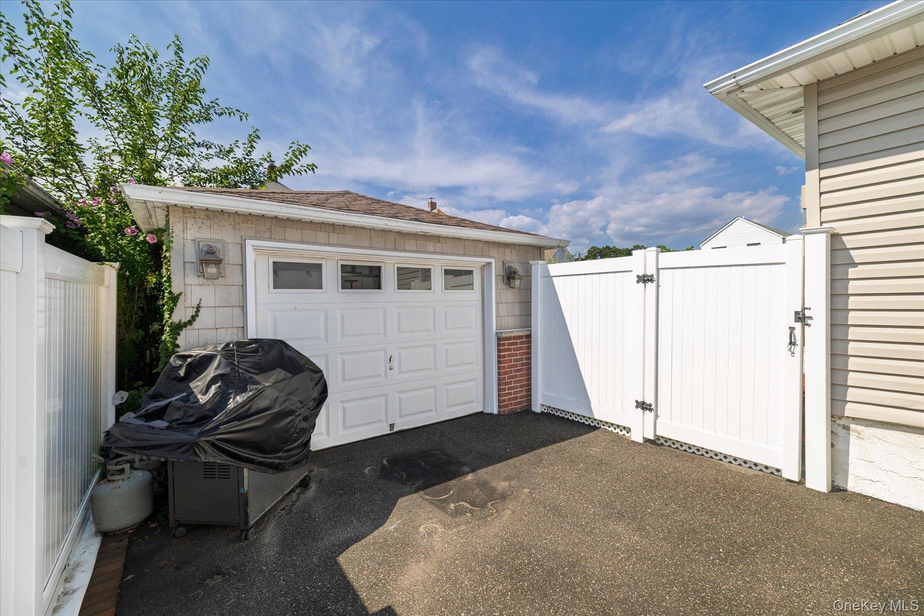 145 Bismark Avenue Property Photo 18
