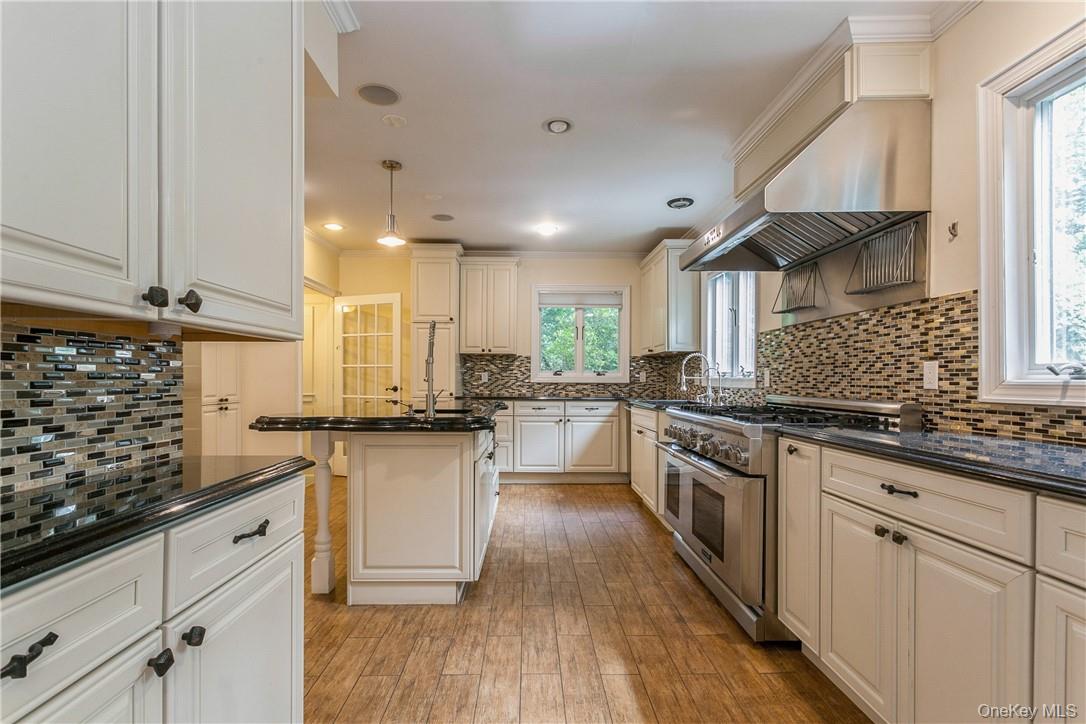 7 Cotswold Way Property Photo 15