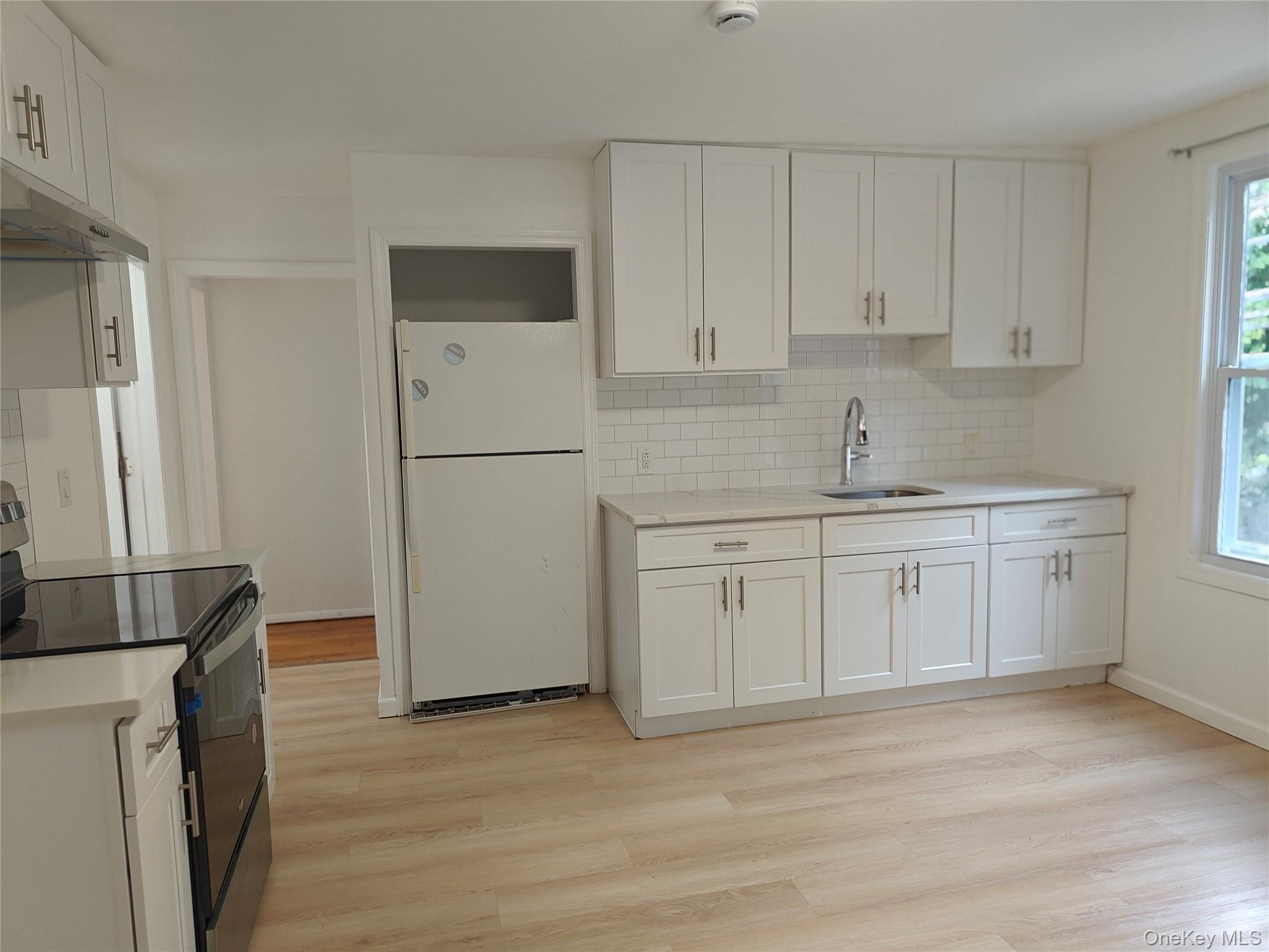97 South Avenue 2 Property Photo 6