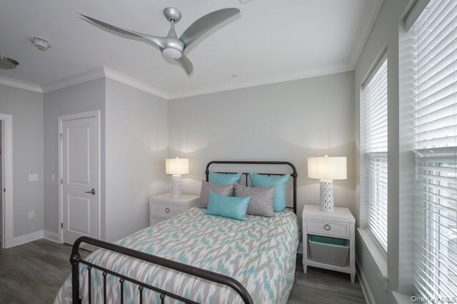 75 E Hoffman Avenue 2041 Property Photo 7