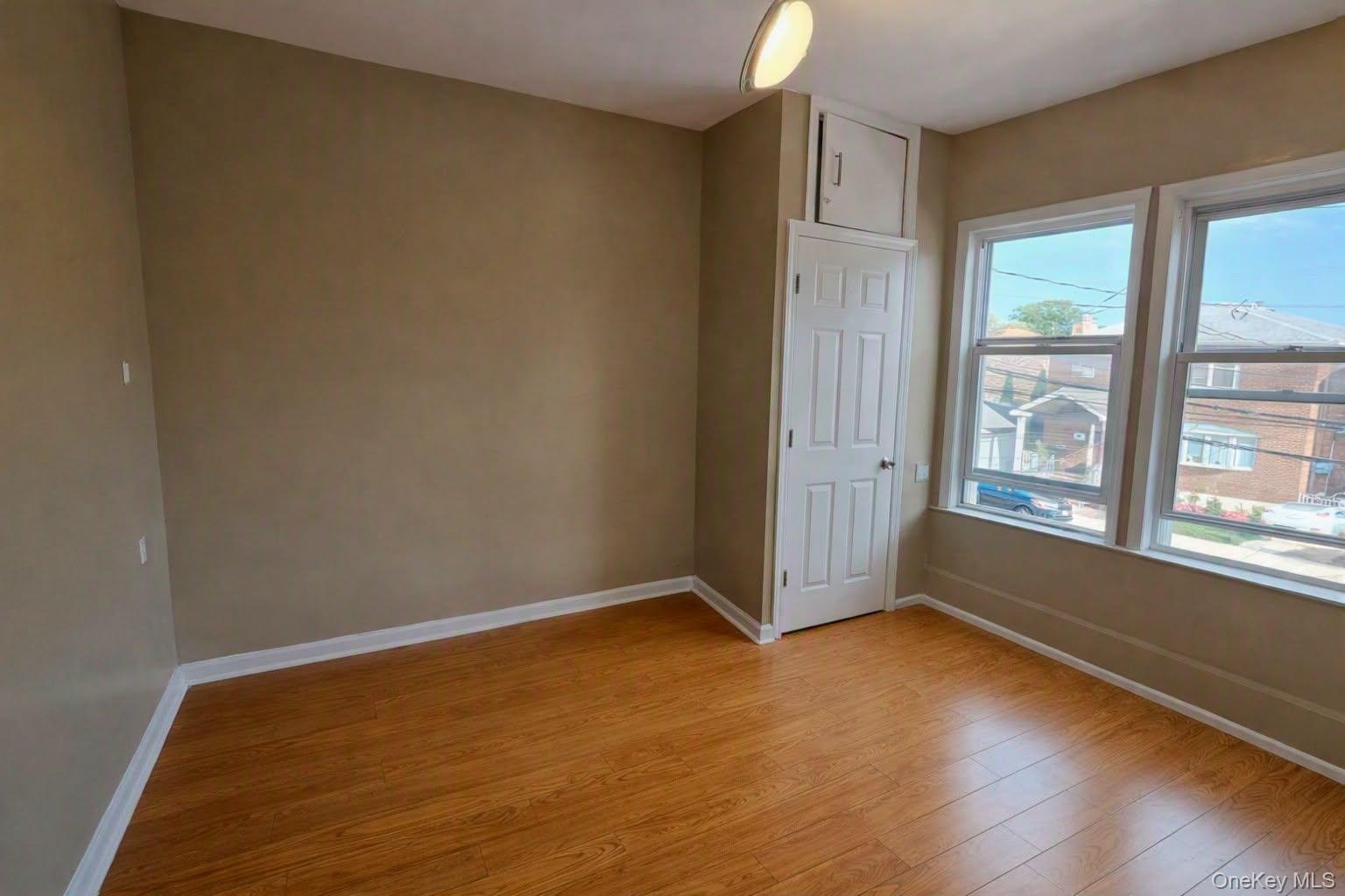 6807 59th Drive Property Photo 8