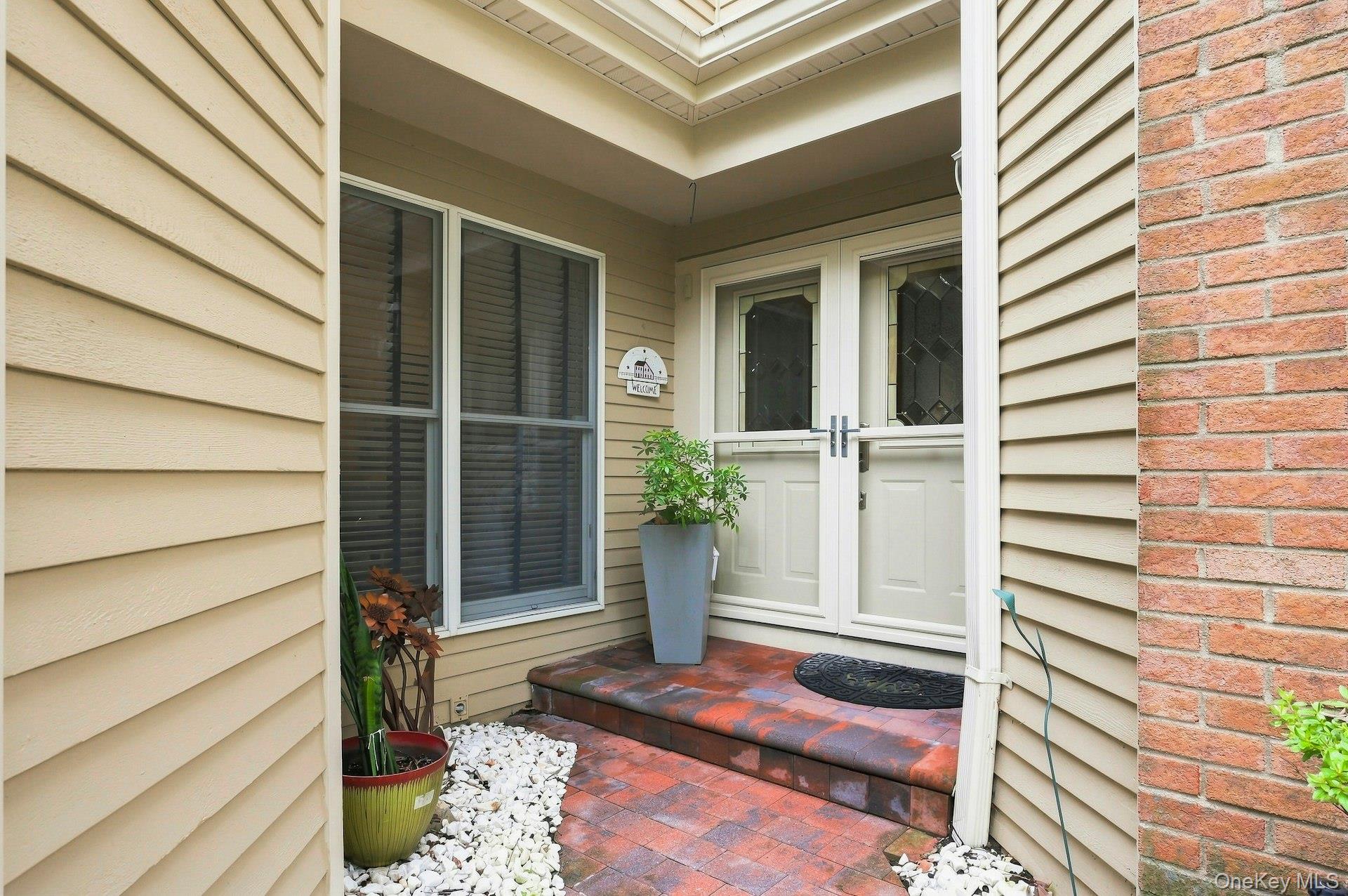 23 Willow Ridge Drive Property Photo 3