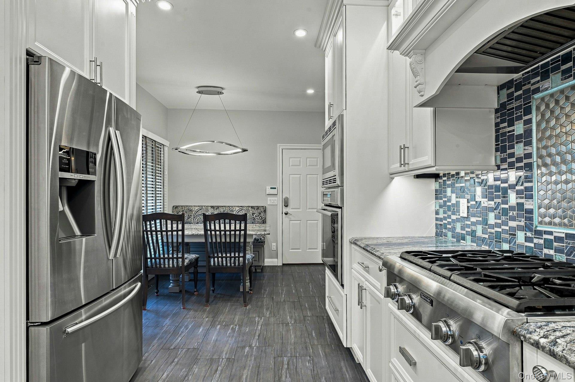 23 Willow Ridge Drive Property Photo 14