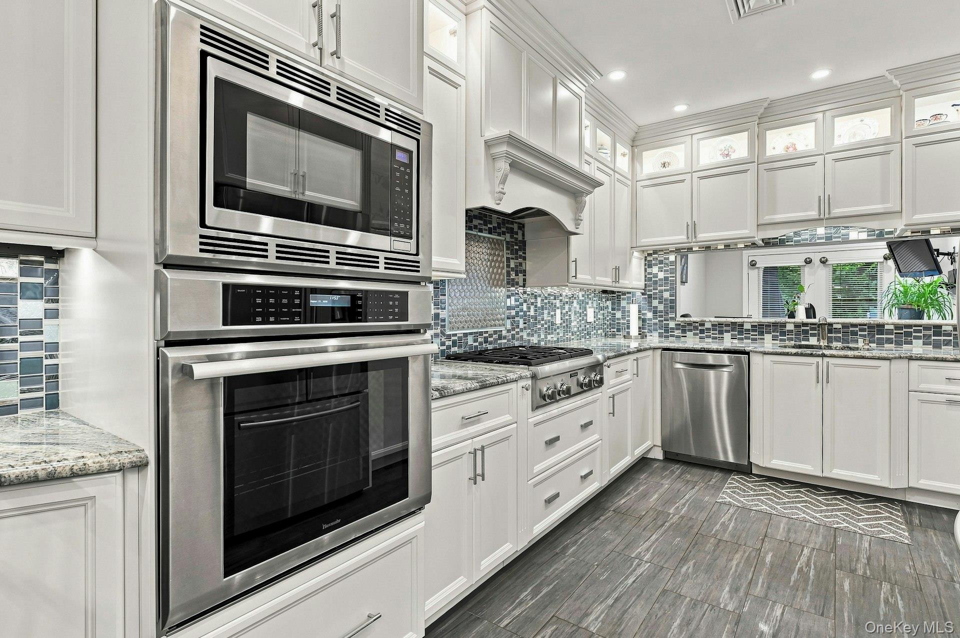 23 Willow Ridge Drive Property Photo 17