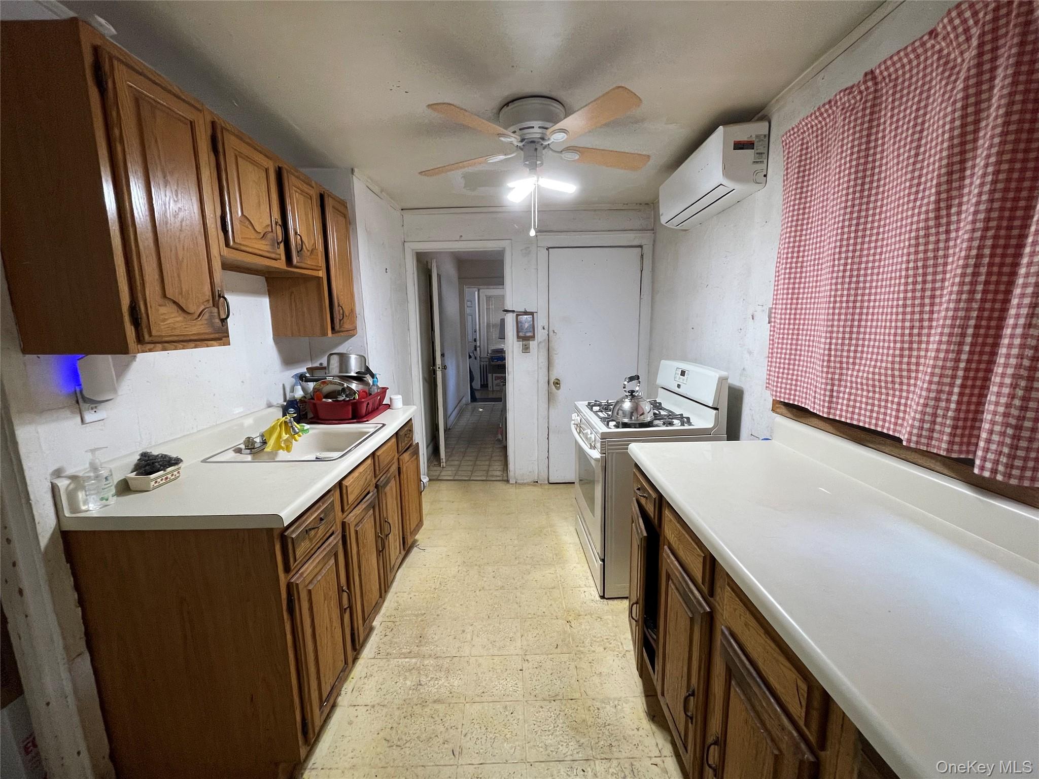 404 Baldwin Road Property Photo 4