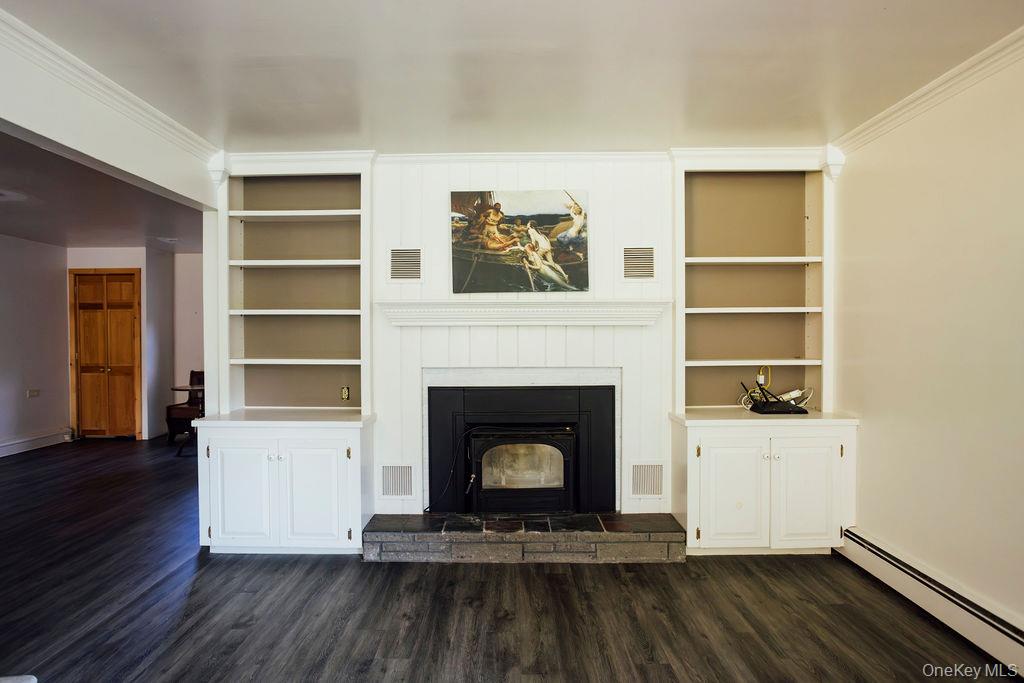 21 Courts Lane Property Photo 13
