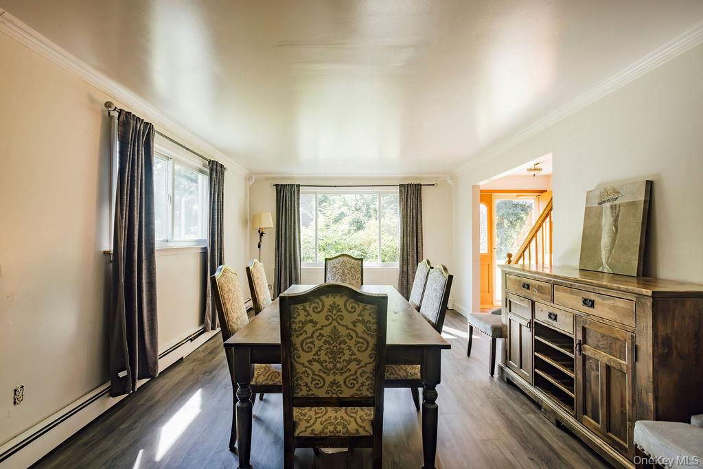 21 Courts Lane Property Photo 15
