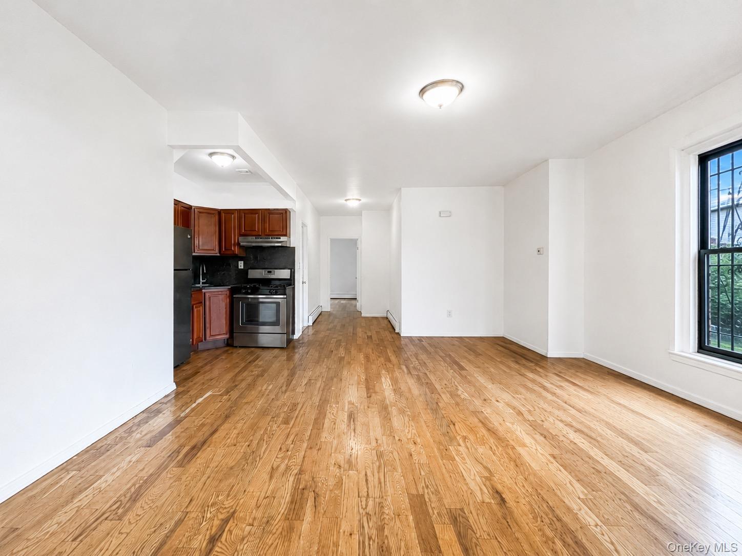919 Bryant Avenue Property Photo 1
