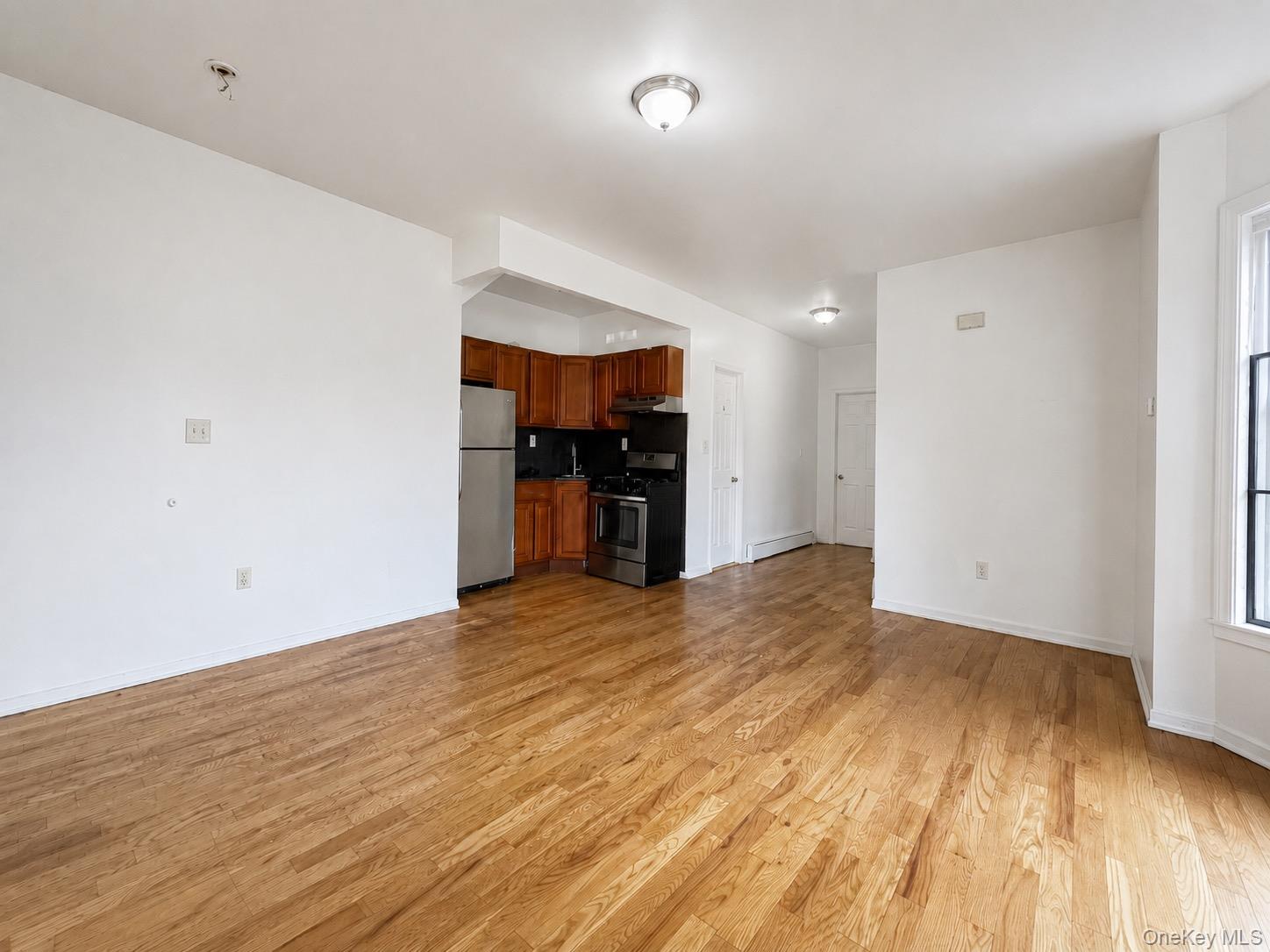 919 Bryant Avenue Property Photo 2