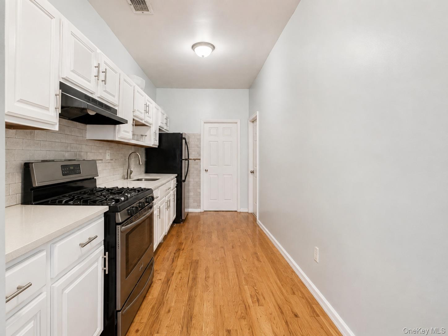 919 Bryant Avenue Property Photo 16