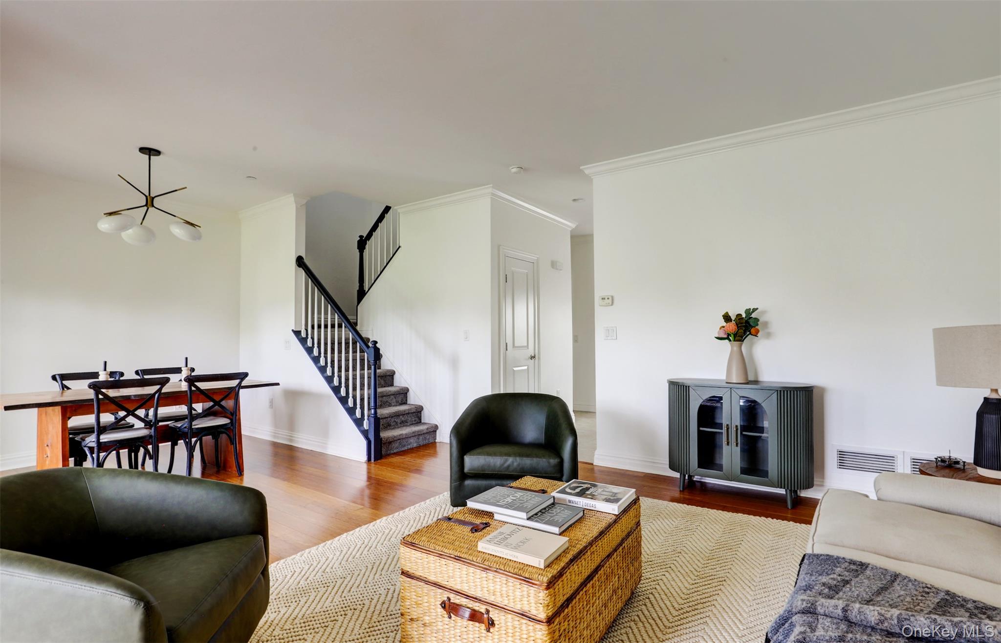 415 Gardenia Drive Property Photo 6