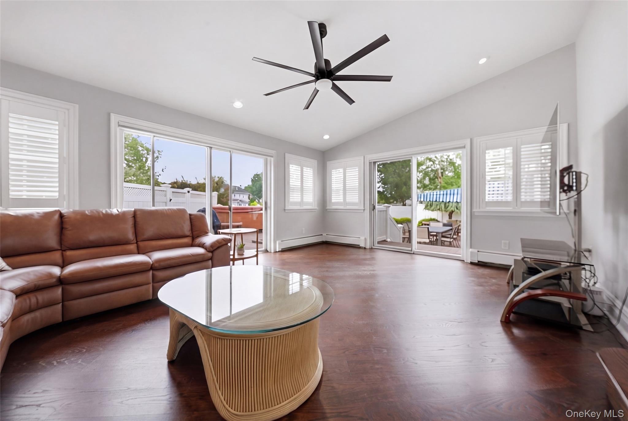 5 Renee Place Property Photo 15