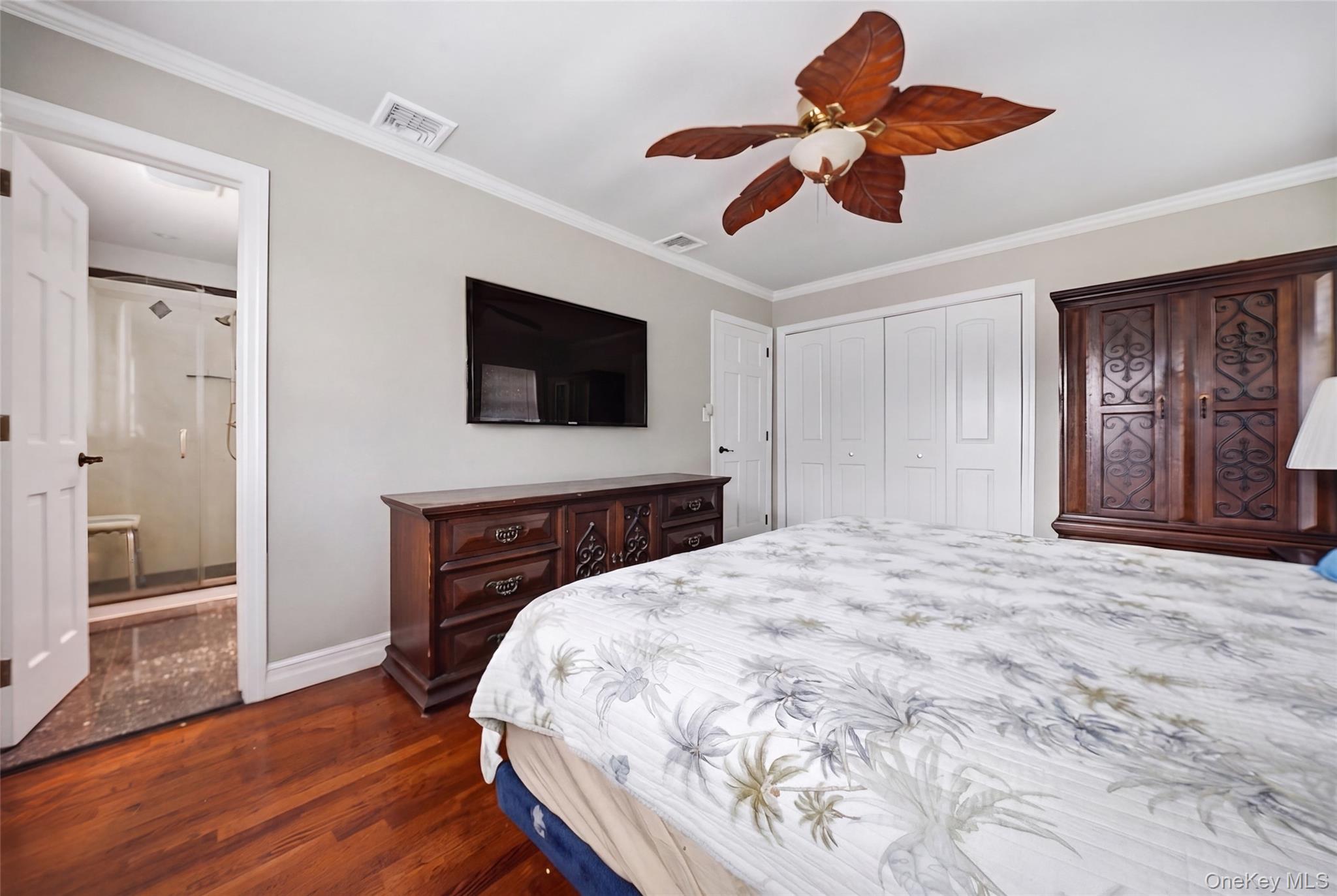 5 Renee Place Property Photo 23