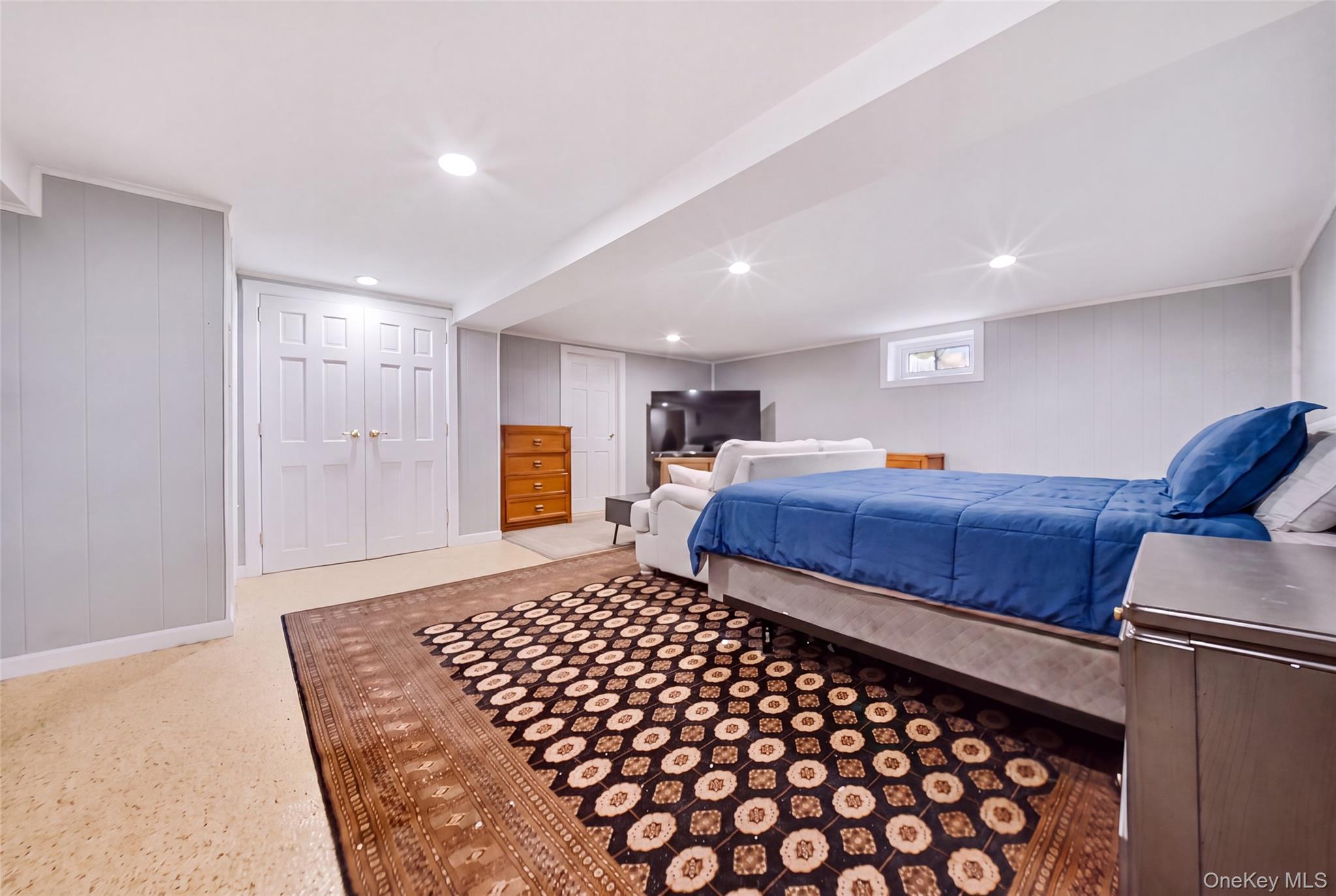 5 Renee Place Property Photo 25