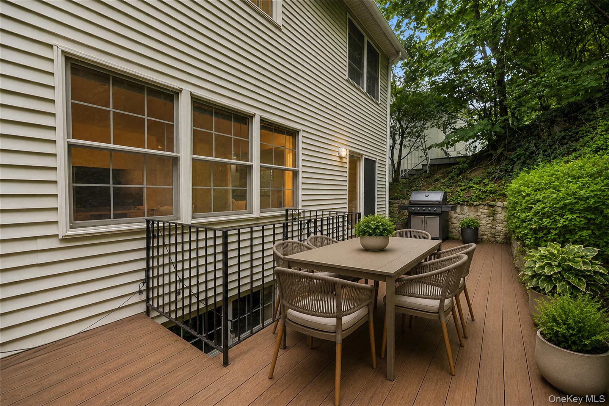 13 Cedar Place Property Photo 27